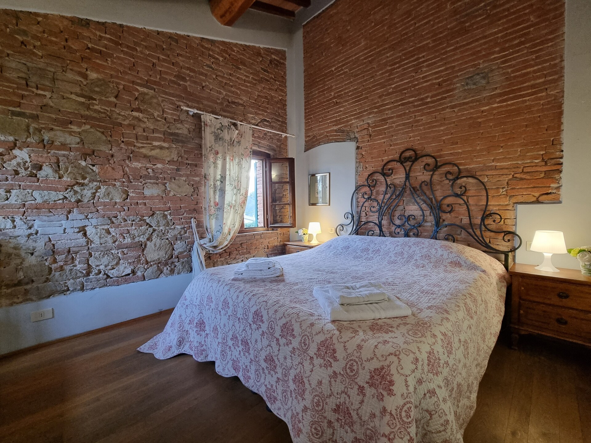 Authentiek Toscaans vakantiehuis met zwembad bij middeleeuws Montecastello - foto 32