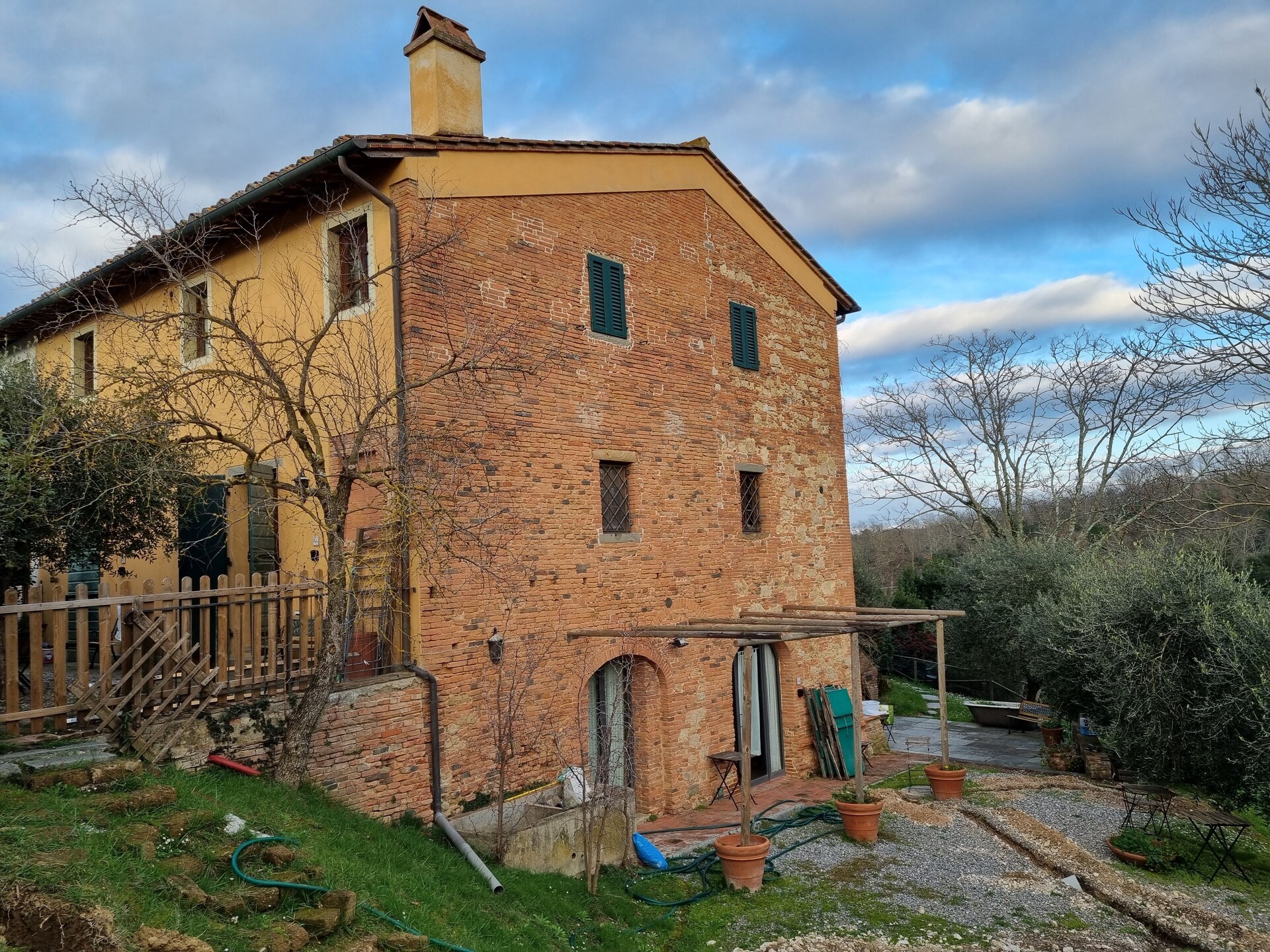 Authentiek Toscaans vakantiehuis met zwembad bij middeleeuws Montecastello - foto 7