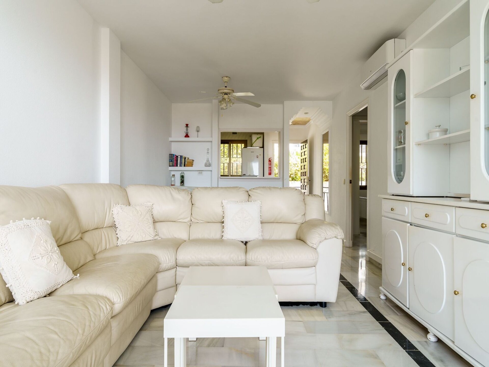 Stijlvol appartement aan de golfbaan in Mijas-Costa, 400m van het strand - foto 12