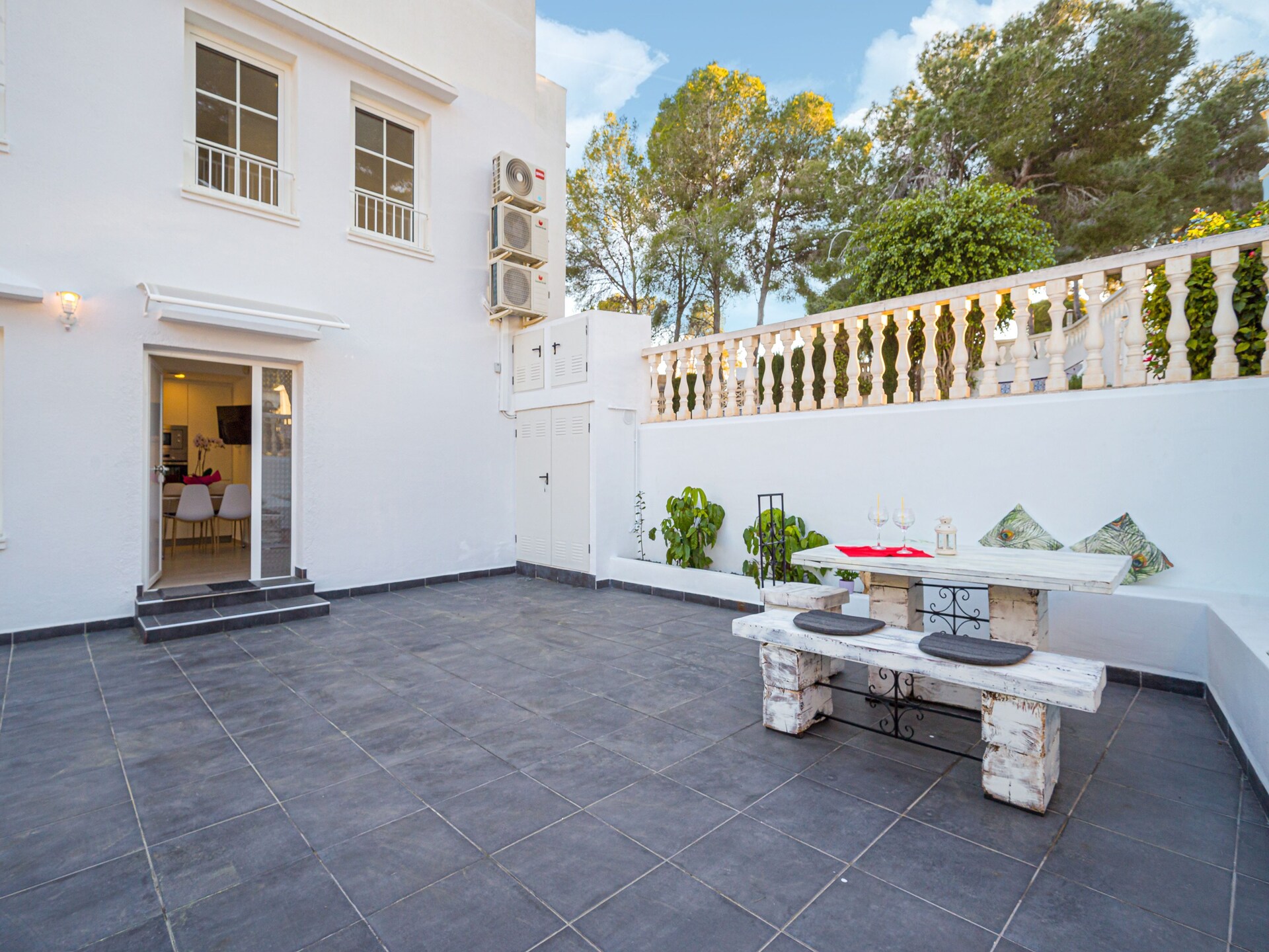 Gelijkvloers appartement aan de golfbaan in Moraira, 100m van het strand - foto 9