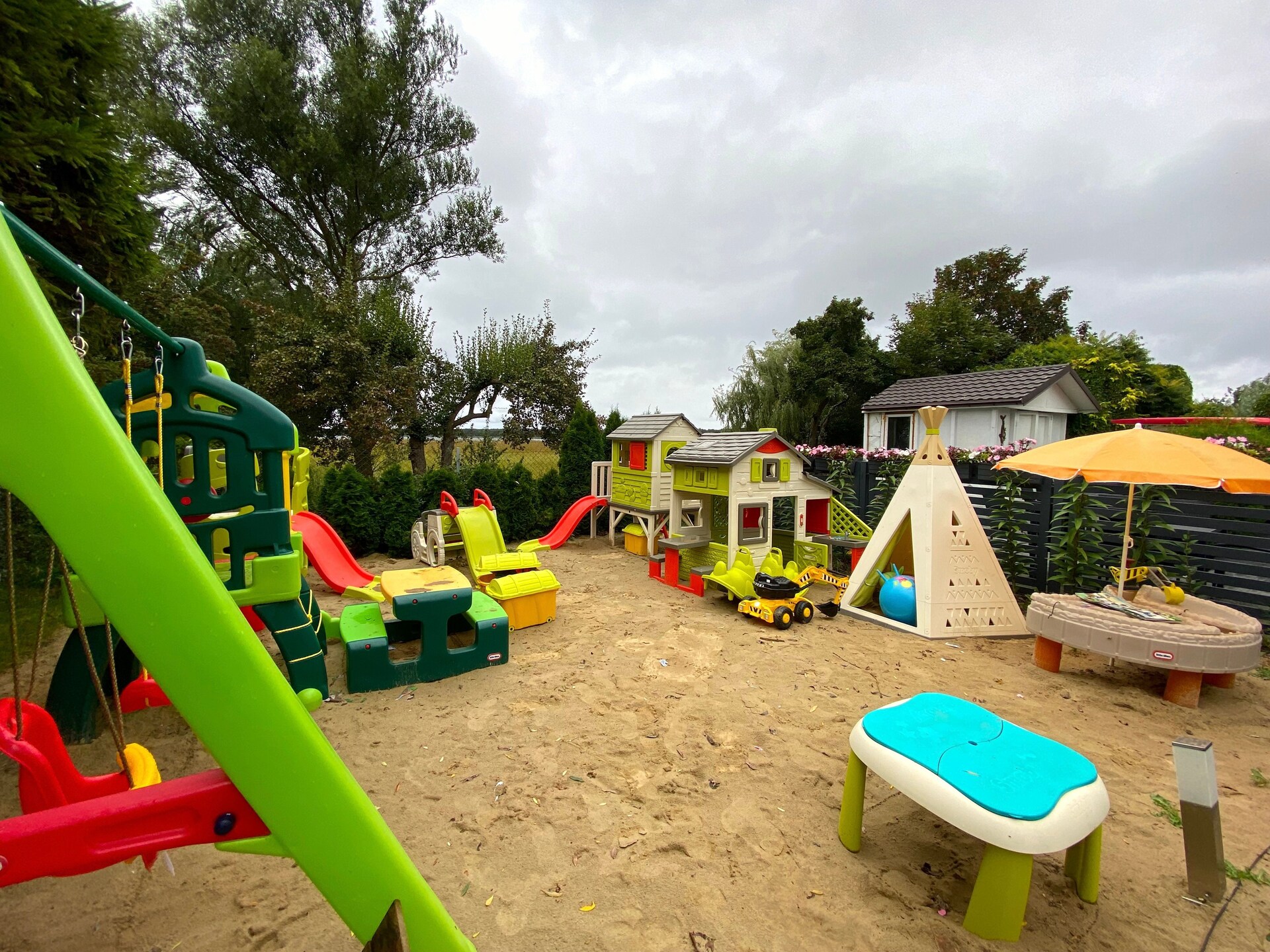 Luxe vakantiehuis met privézwembad op 800m van het strand in Dziwnówek - foto 21