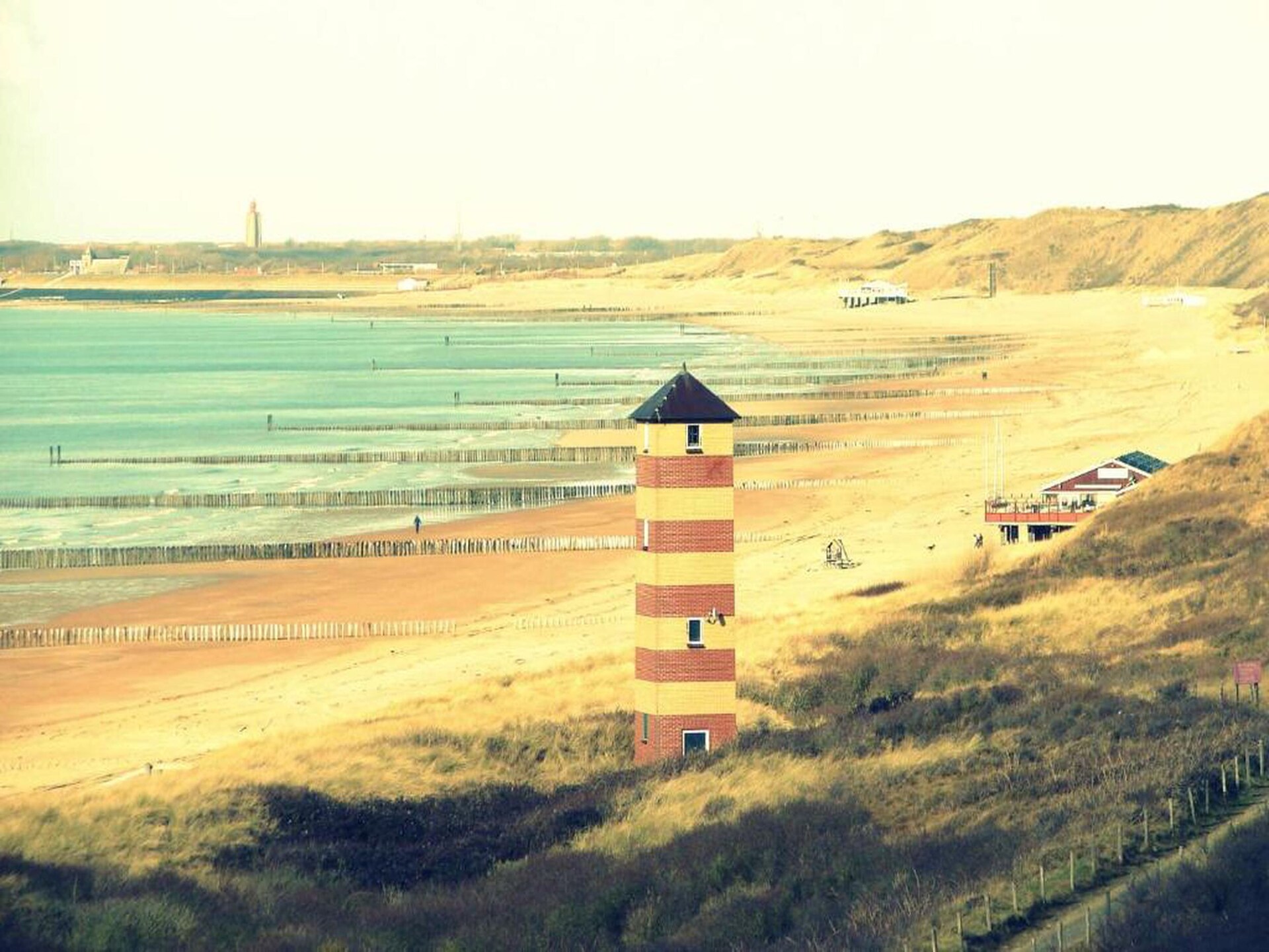 Slaapstrandhuisje Dishoek 68: Uniek overnachten op het Zeeuwse strand - foto 28