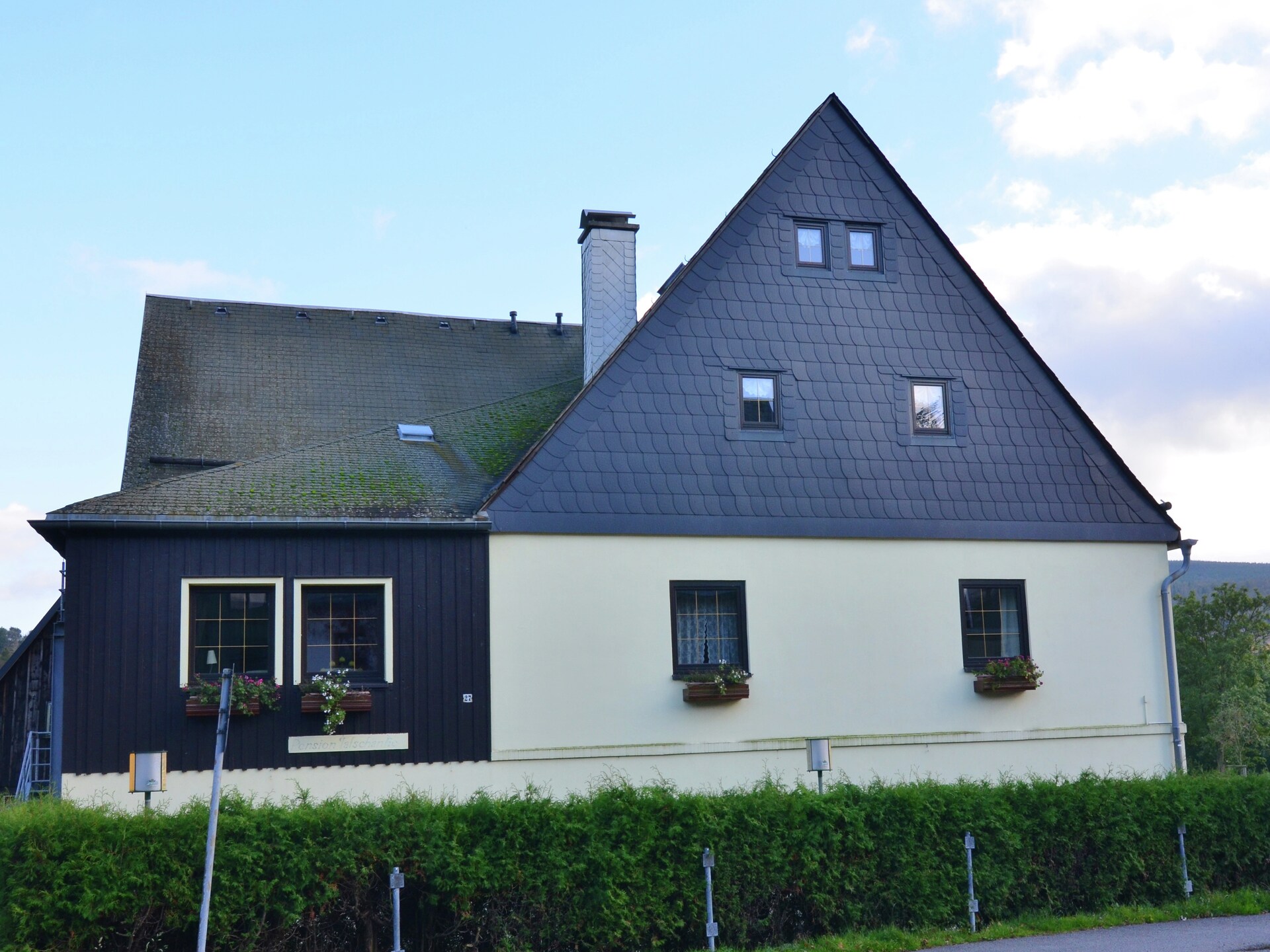 Groots vakantiehuis in het Ertsgebergte voor 32 personen met eigen bar - foto 25