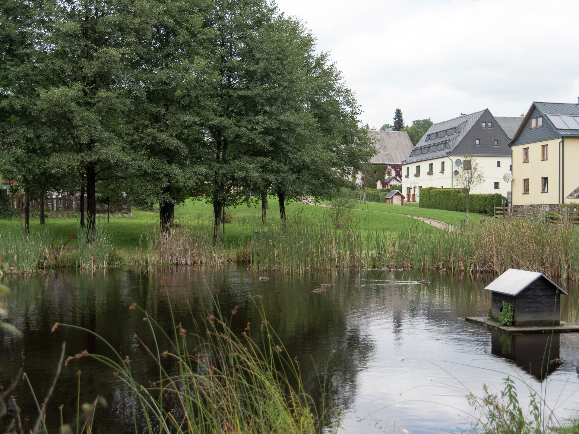 Groots vakantiehuis in het Ertsgebergte voor 32 personen met eigen bar - foto 32