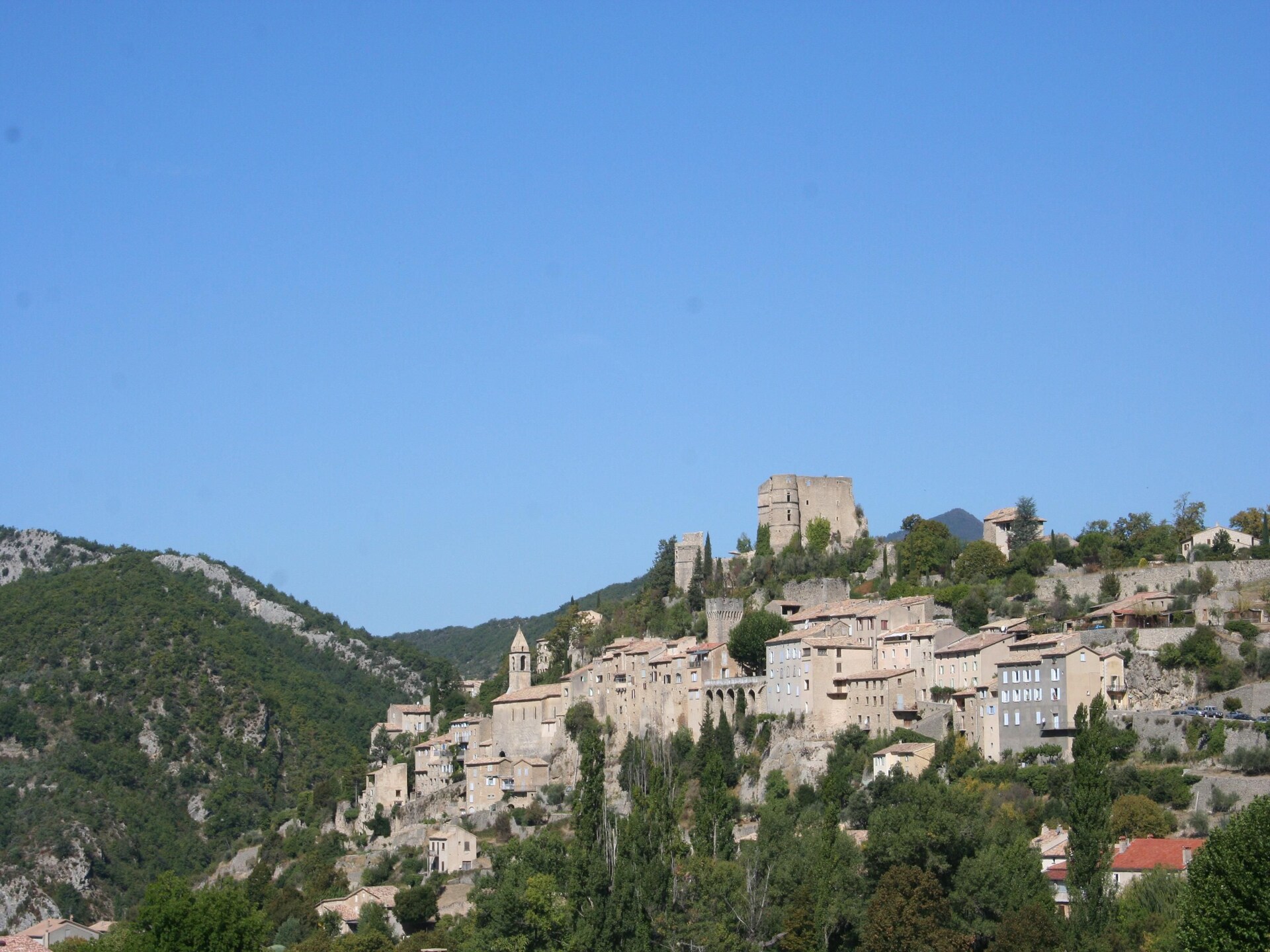 Romantisch Provençaals appartement in kasteeldomein bij Montbrun les Bains - foto 23