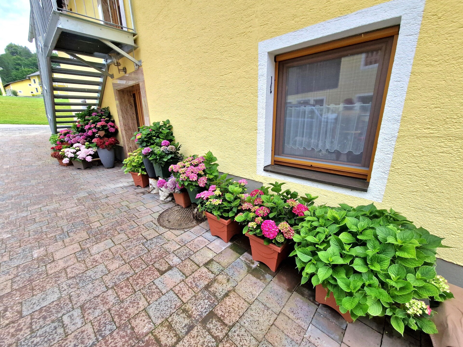 Rustiek appartement in Köttmannsdorf met bergzicht en gedeeld terras - foto 28