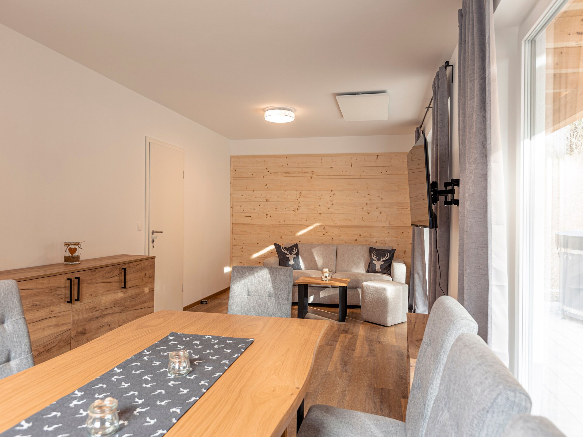 Ruim chalet voor 8 met privésauna en jacuzzi aan de golfbaan in St. Englmar - foto 16