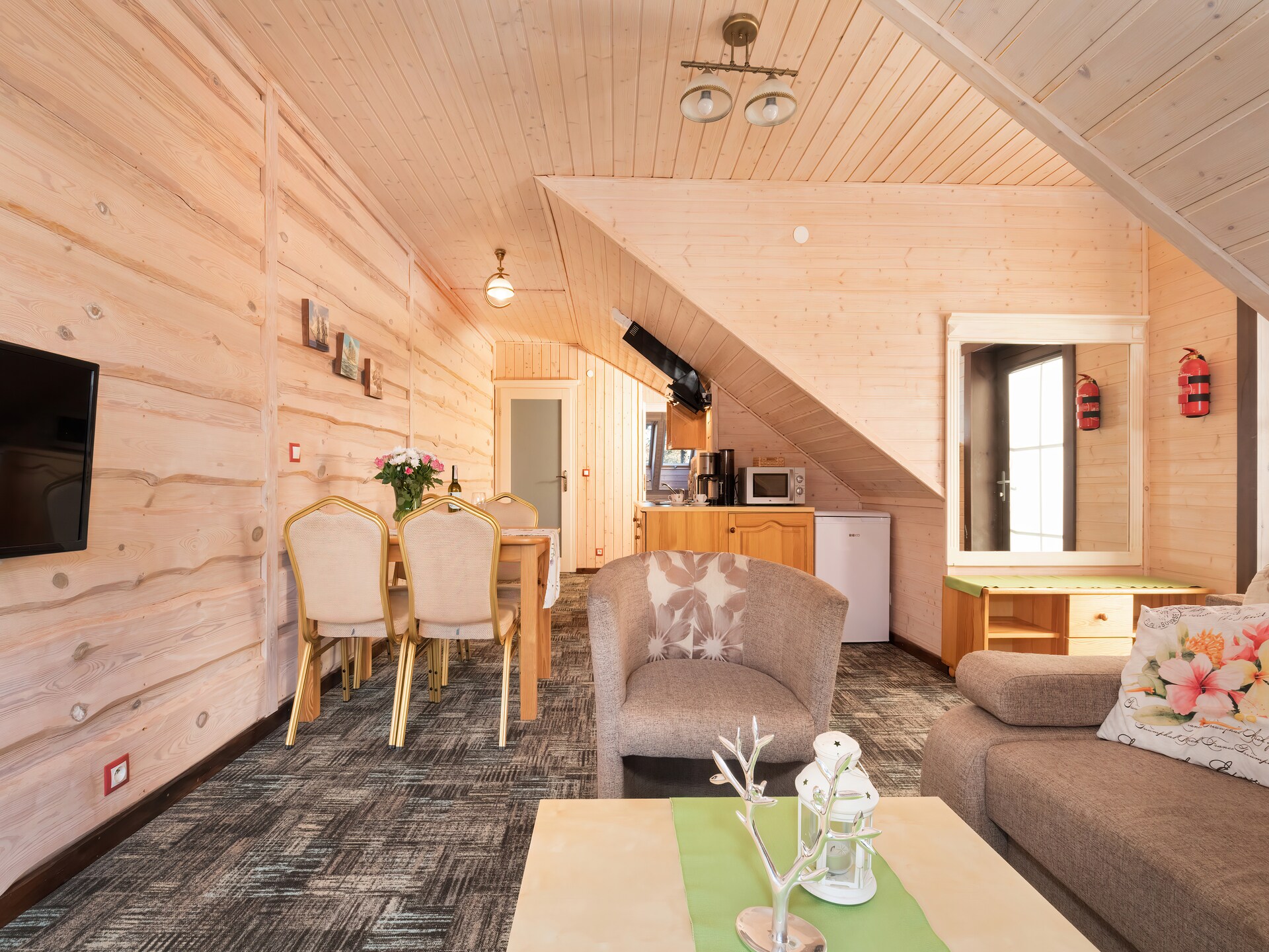 Elegant 3-kamerappartement in het bos, 500m van het strand van Ustronie Morskie - foto 2