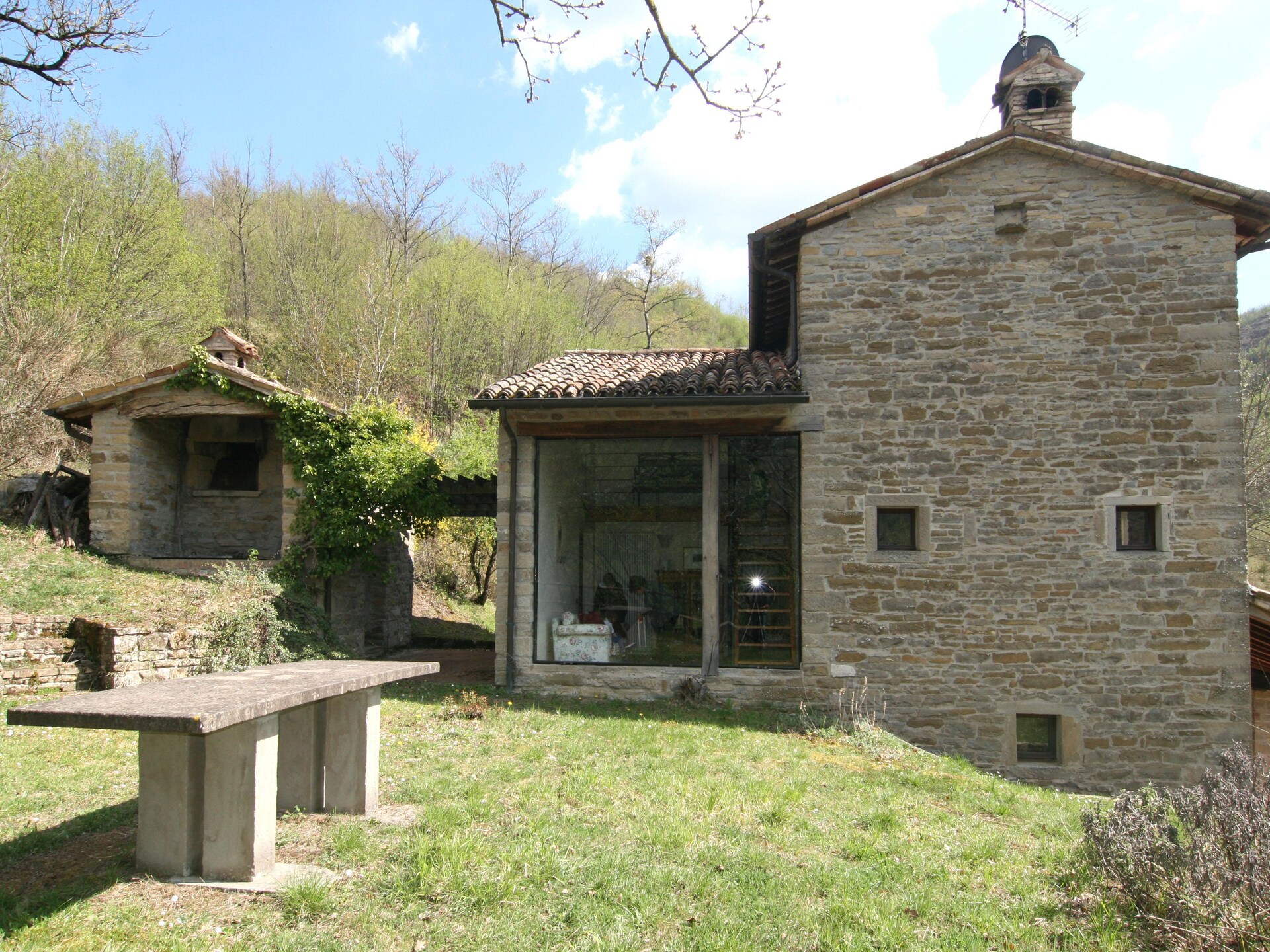 Villa Isabella: Stenen rust aan de rivier bij Borgo Pace - foto 37