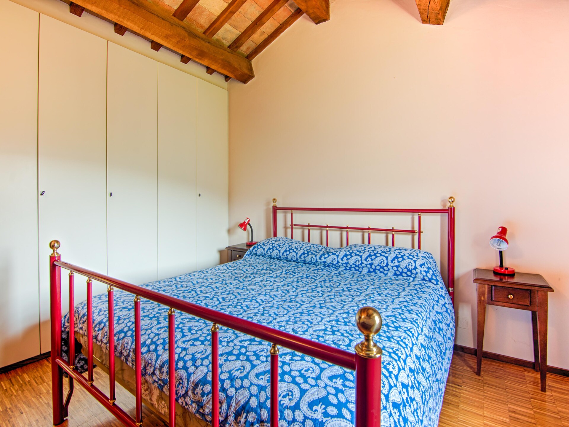 Villa Isabella: Stenen rust aan de rivier bij Borgo Pace - foto 23