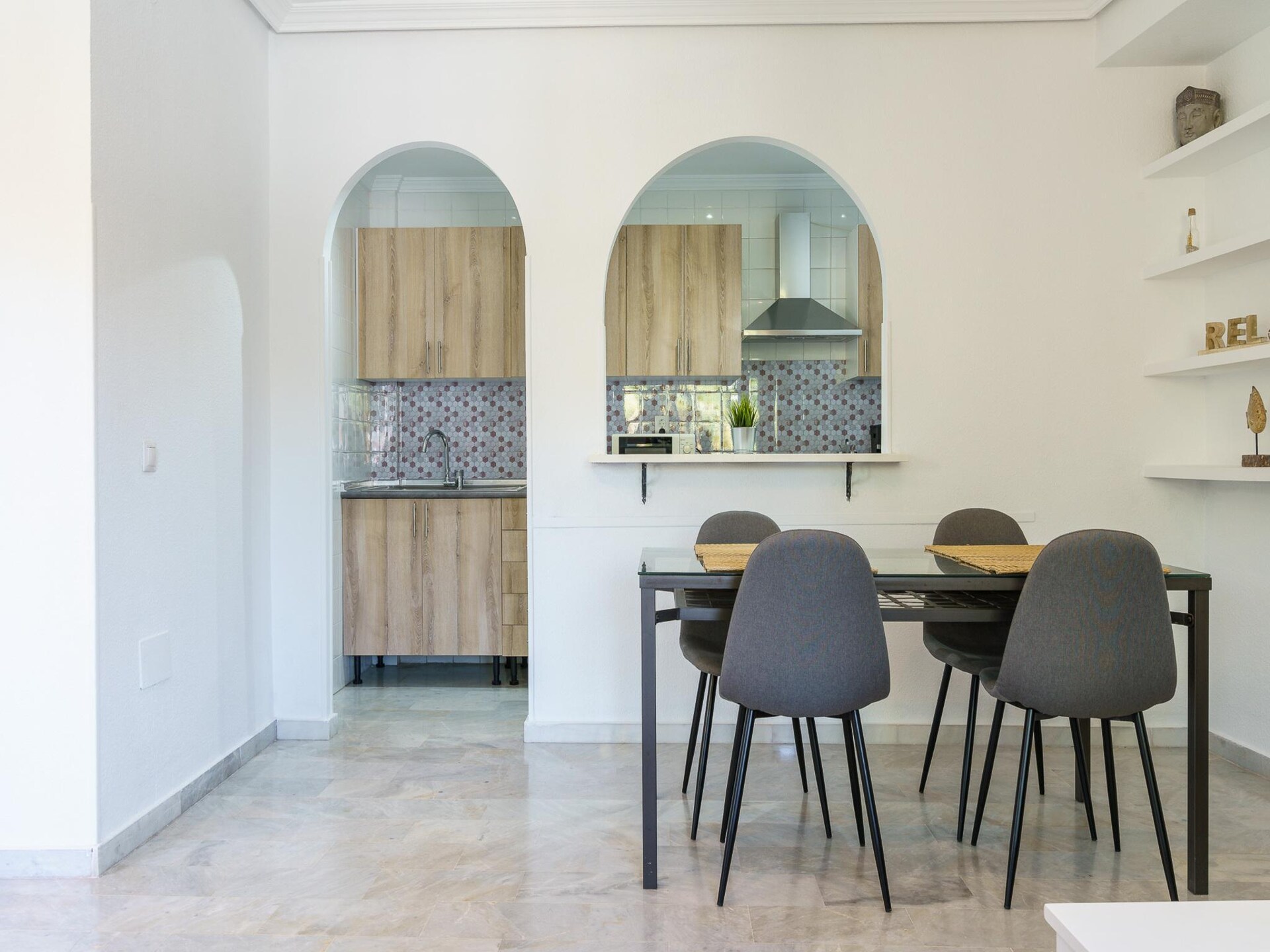 Knus appartement met zwembad, op loopafstand van strand Torreblanca - foto 12