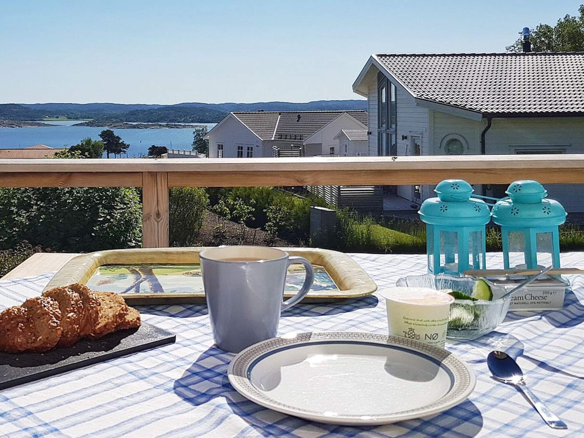 Sfeervol vakantiehuis met panoramisch fjorduitzicht op Tjörn - foto 1