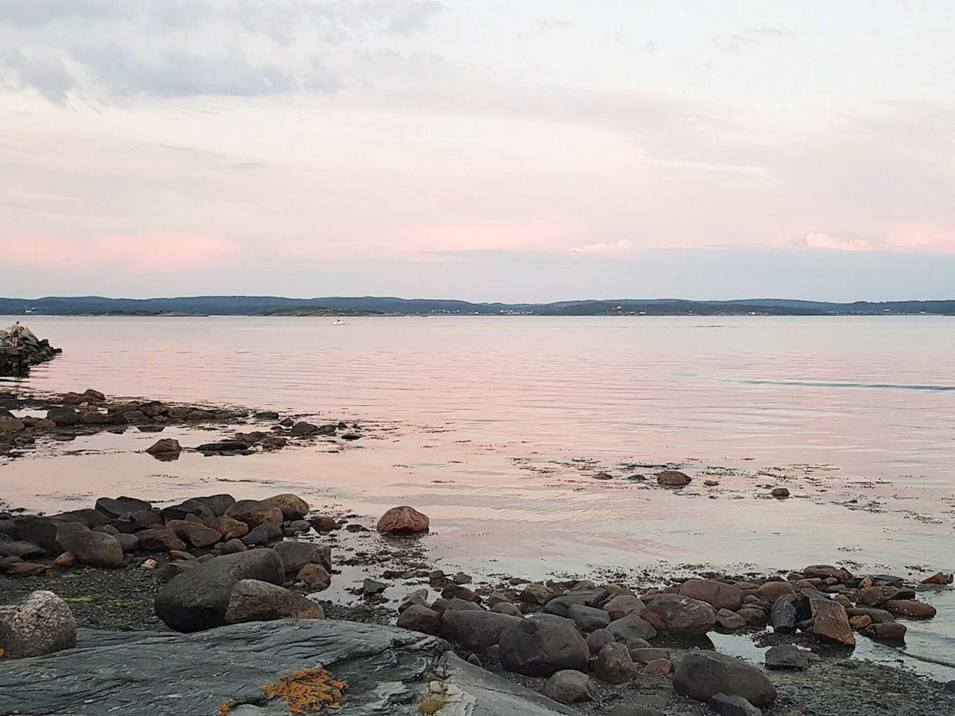 Sfeervol vakantiehuis met panoramisch fjorduitzicht op Tjörn - foto 39