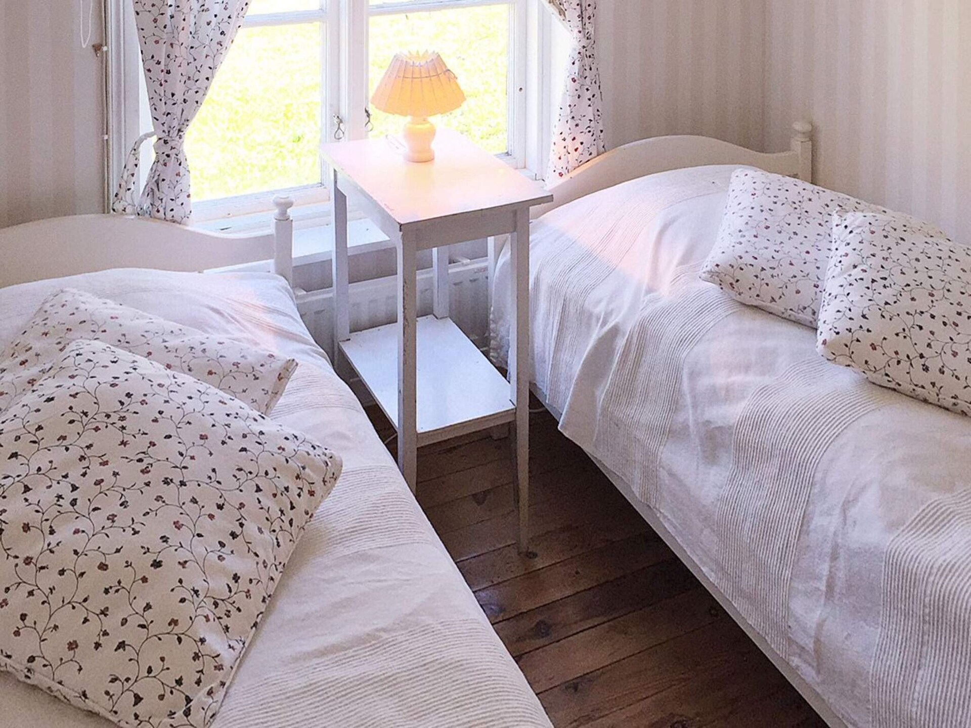 Zweeds vakantiehuis met privé-sauna en boothuis direct aan het meer - foto 15