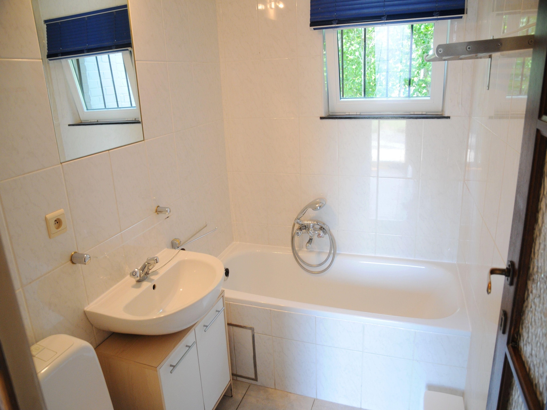 Gelijkvloers vakantiehuis met hottub in Noiseux - foto 16