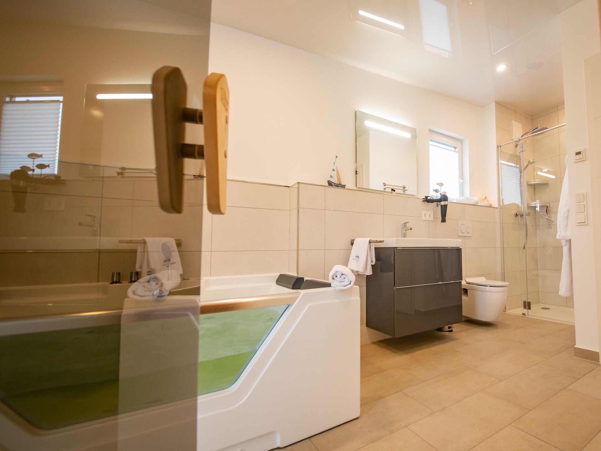 Modern VIP-huis voor 2 aan de Oostzee in Damp – 750m van het strand - foto 13
