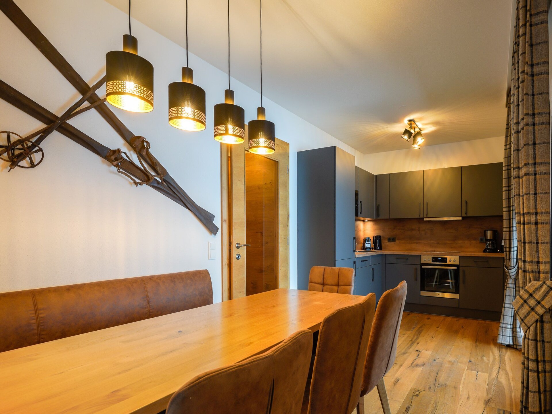 Ruim appartement voor 8 personen bij Kitzbühel met wellness en bergzicht - foto 3