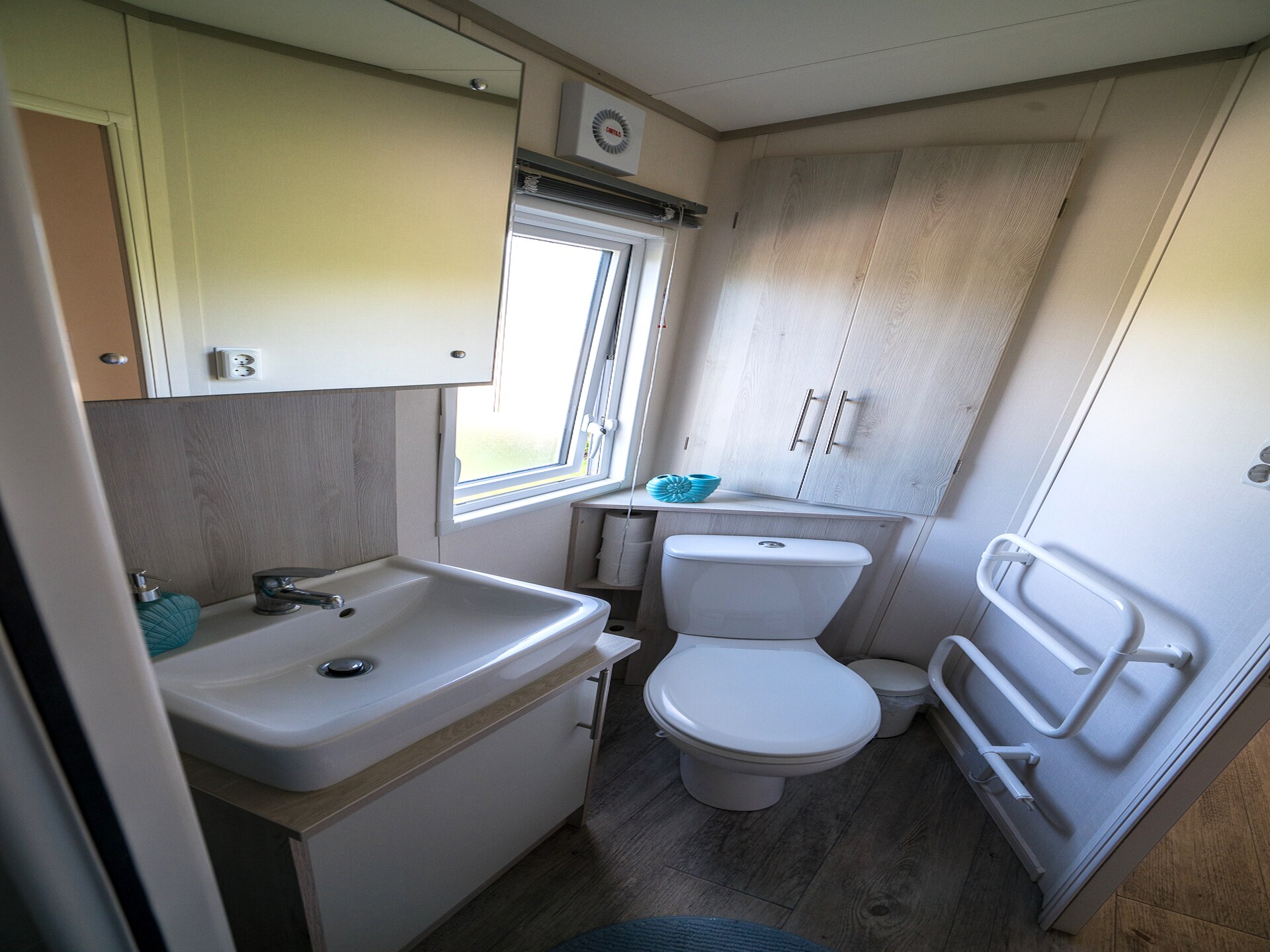 Good Moments: sfeervol chalet in Oostkapelle, 1,5 km van het strand - foto 20