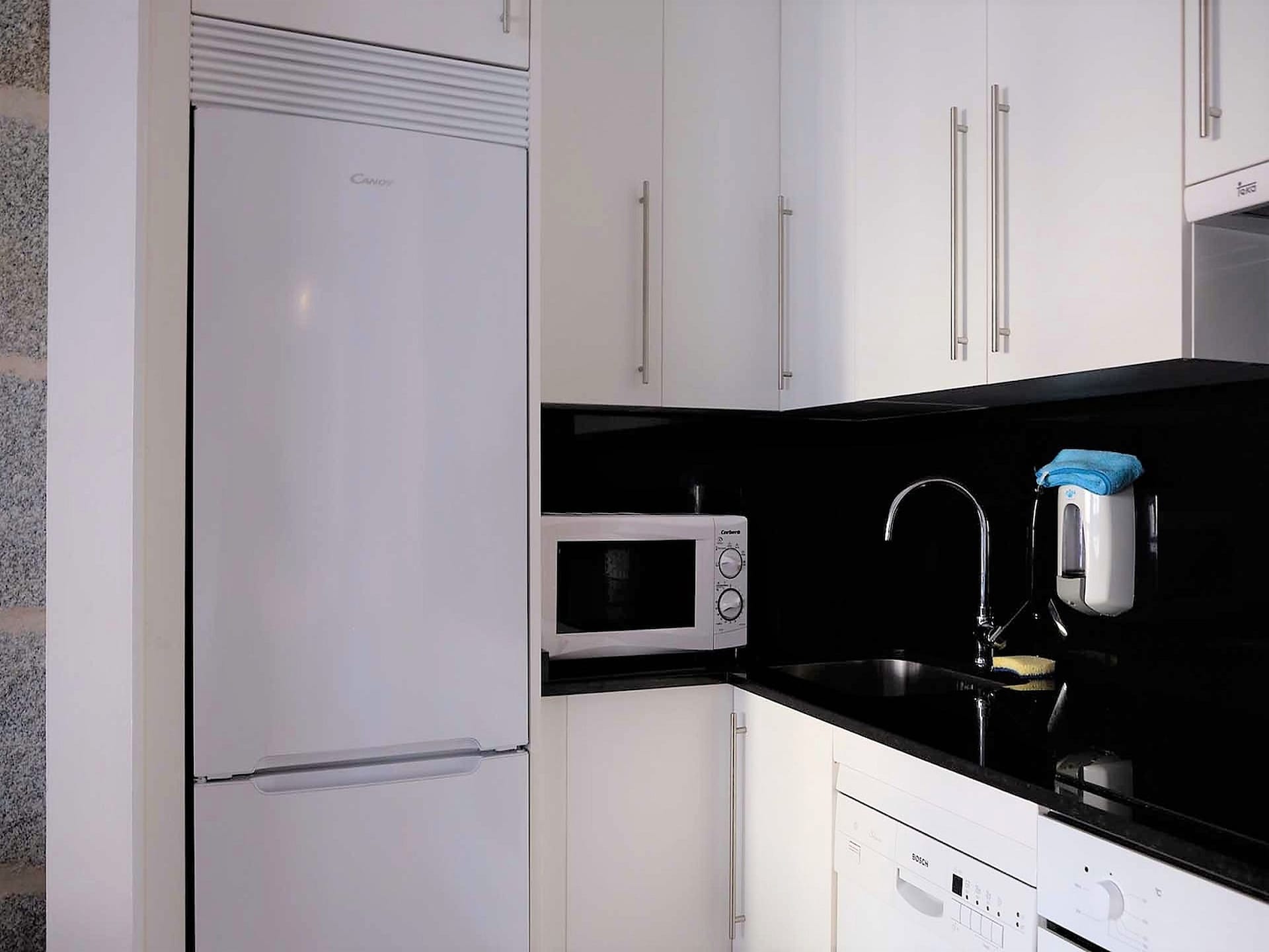 Licht appartement Villa Trabazos Abellas in het centrum van Ourense · 2 slk - foto 14