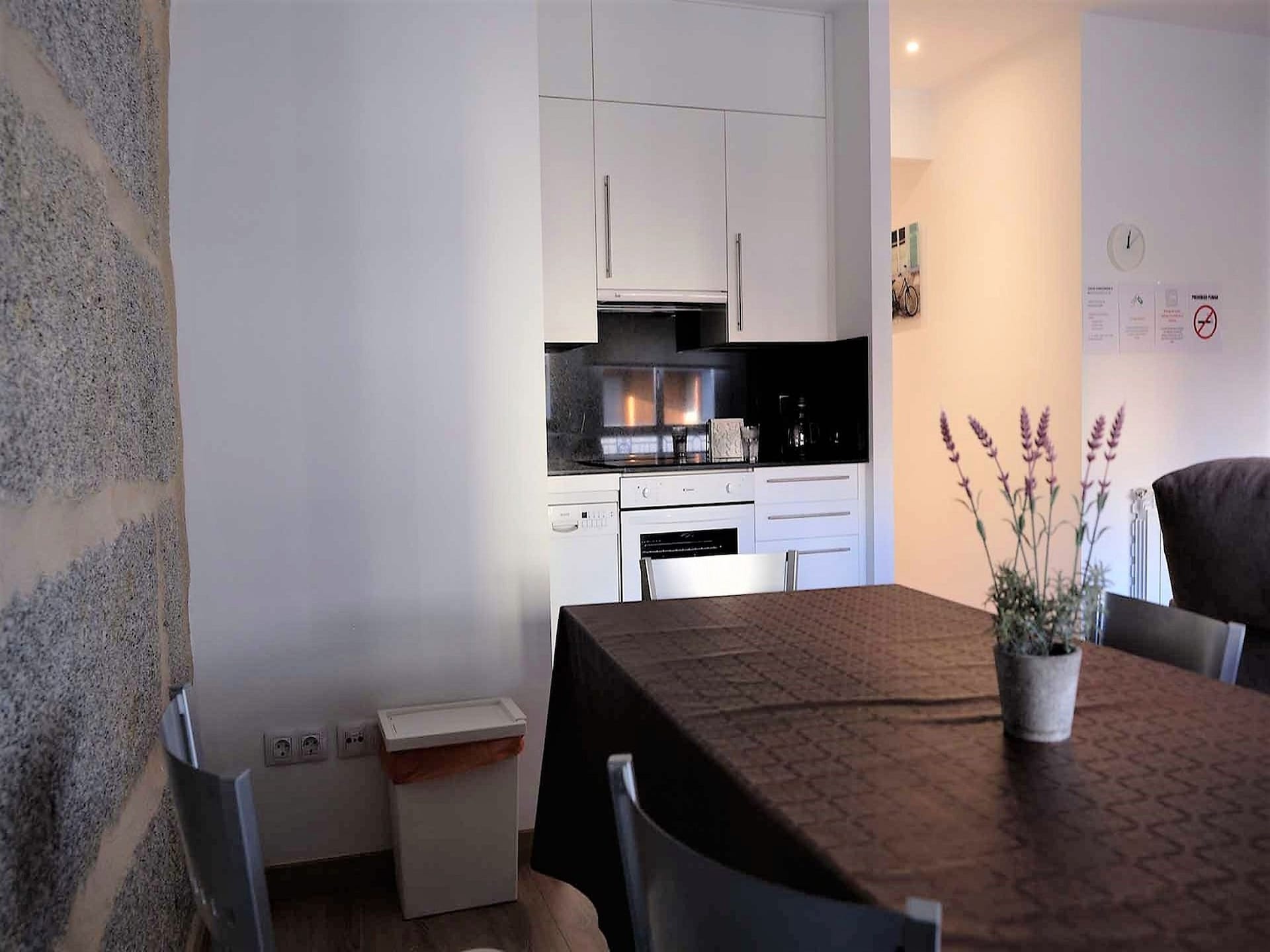 Licht appartement Villa Trabazos Abellas in het centrum van Ourense · 2 slk - foto 2
