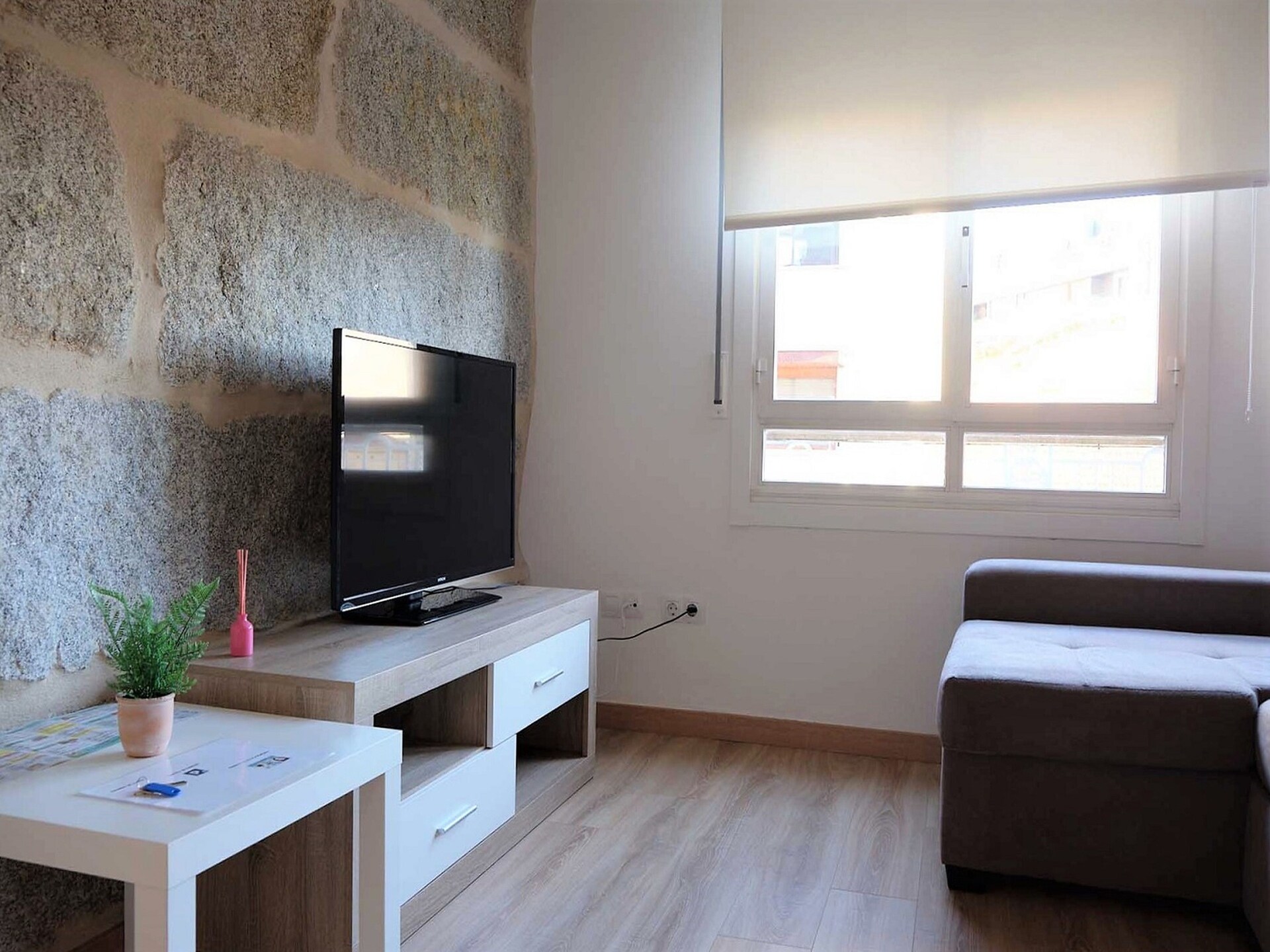 Licht appartement Villa Trabazos Abellas in het centrum van Ourense · 6 pers. - foto 3