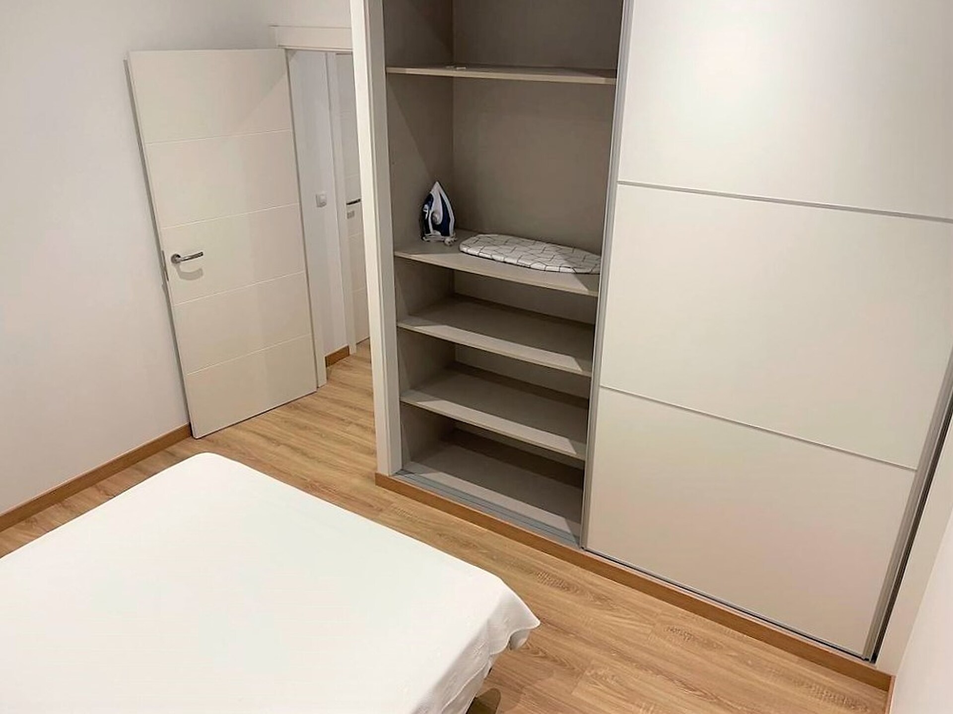 Sfeervol appartement in Ourense met patio, gratis WiFi en centrale ligging - foto 11