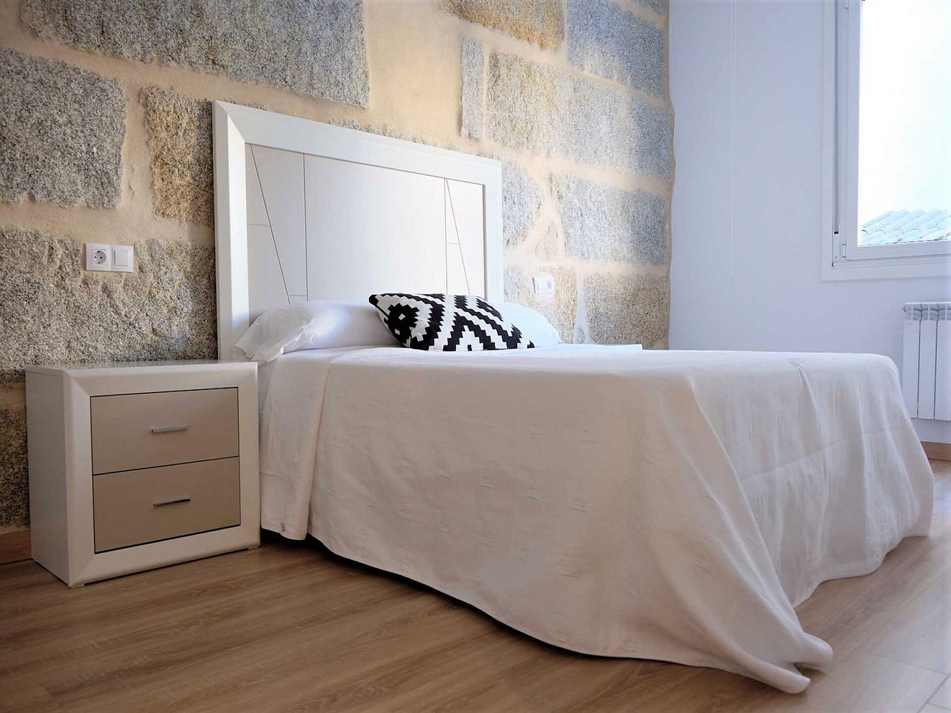 Licht appartement Villa Trabazos Abellas in het centrum van Ourense - foto 3