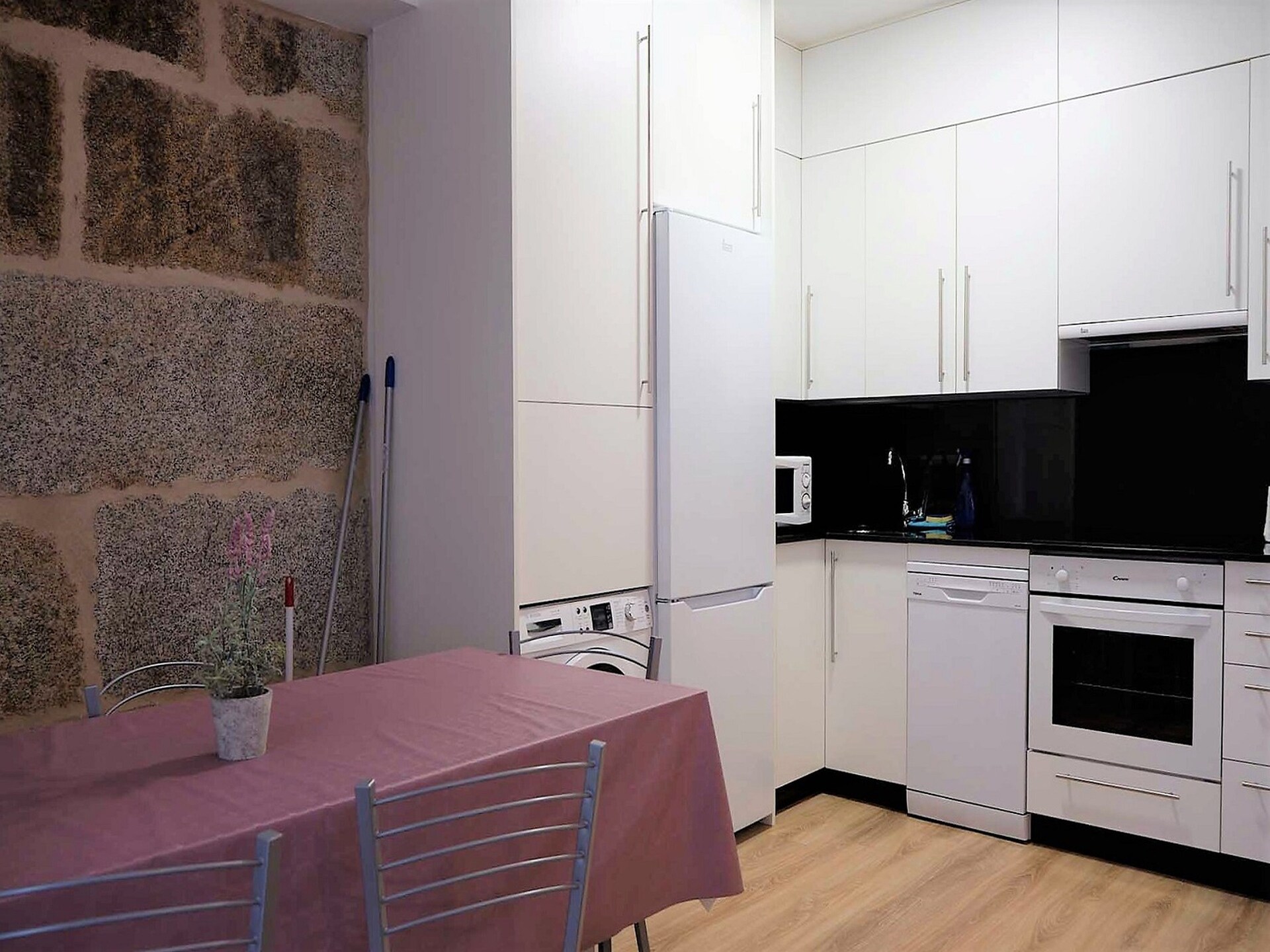 Licht appartement Villa Trabazos Abellas in het centrum van Ourense - foto 14