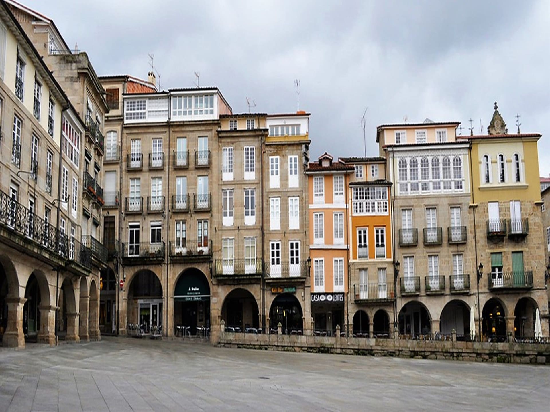 Licht appartement Villa Trabazos Abellas in het centrum van Ourense (2) - foto 33
