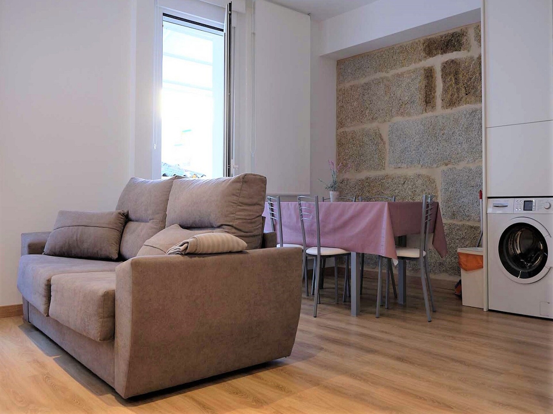 Licht appartement Villa Trabazos Abellas in het centrum van Ourense · 5 pers. - foto 21