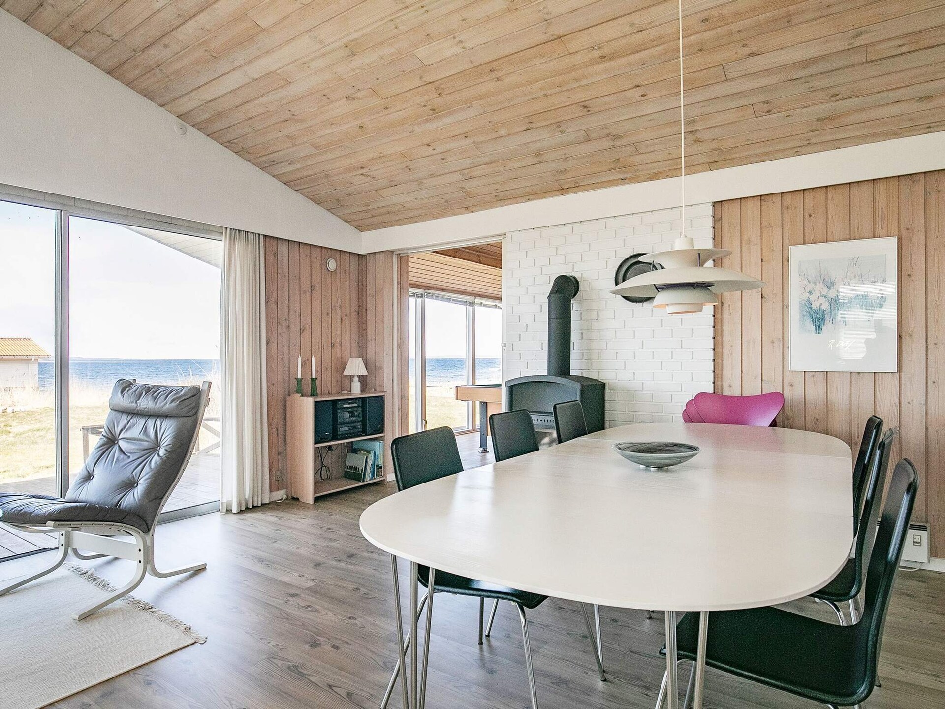 Licht vakantiehuis met panoramisch zeezicht op 30 meter van het strand in Farsø - foto 9