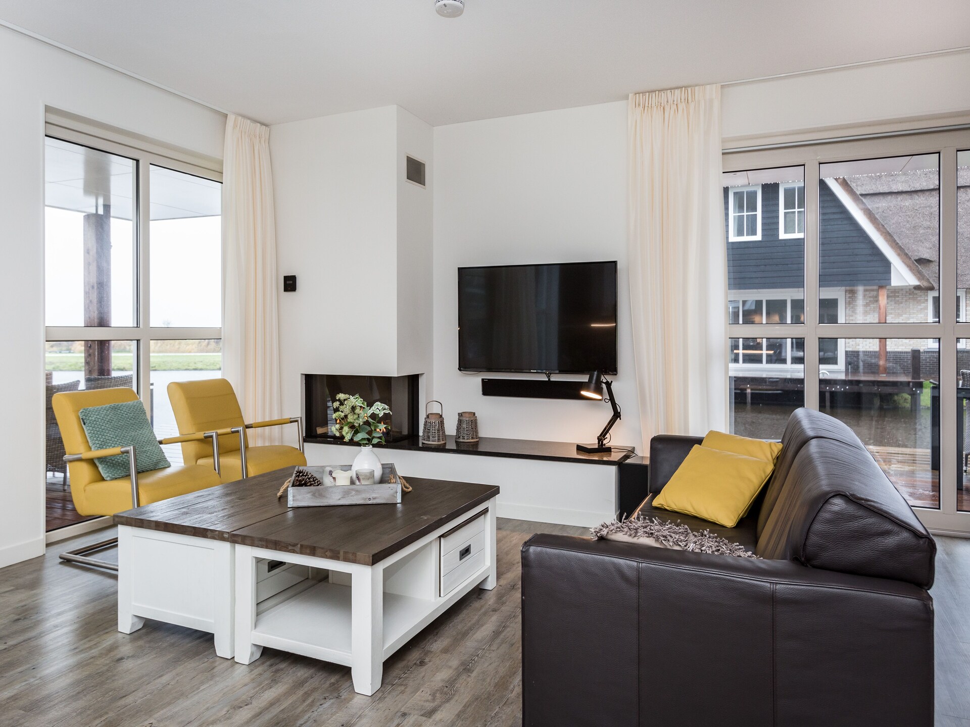 Rietgedekte wellnessvilla voor 12 personen aan de Friese Meren - foto 8