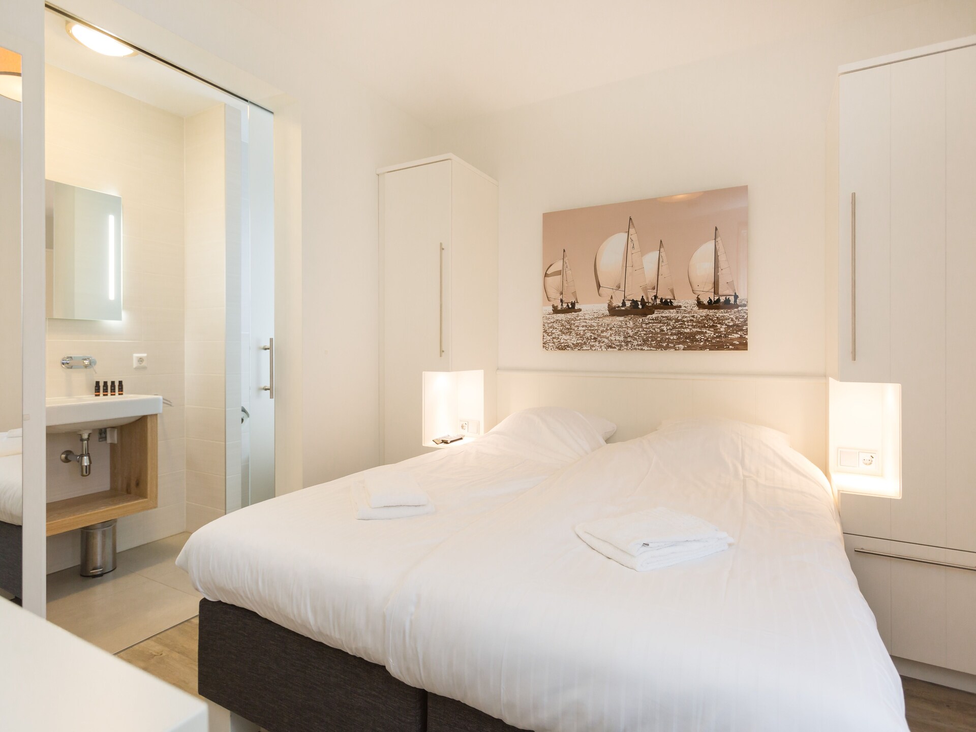 Rietgedekte wellnessvilla voor 12 personen aan de Friese Meren - foto 3