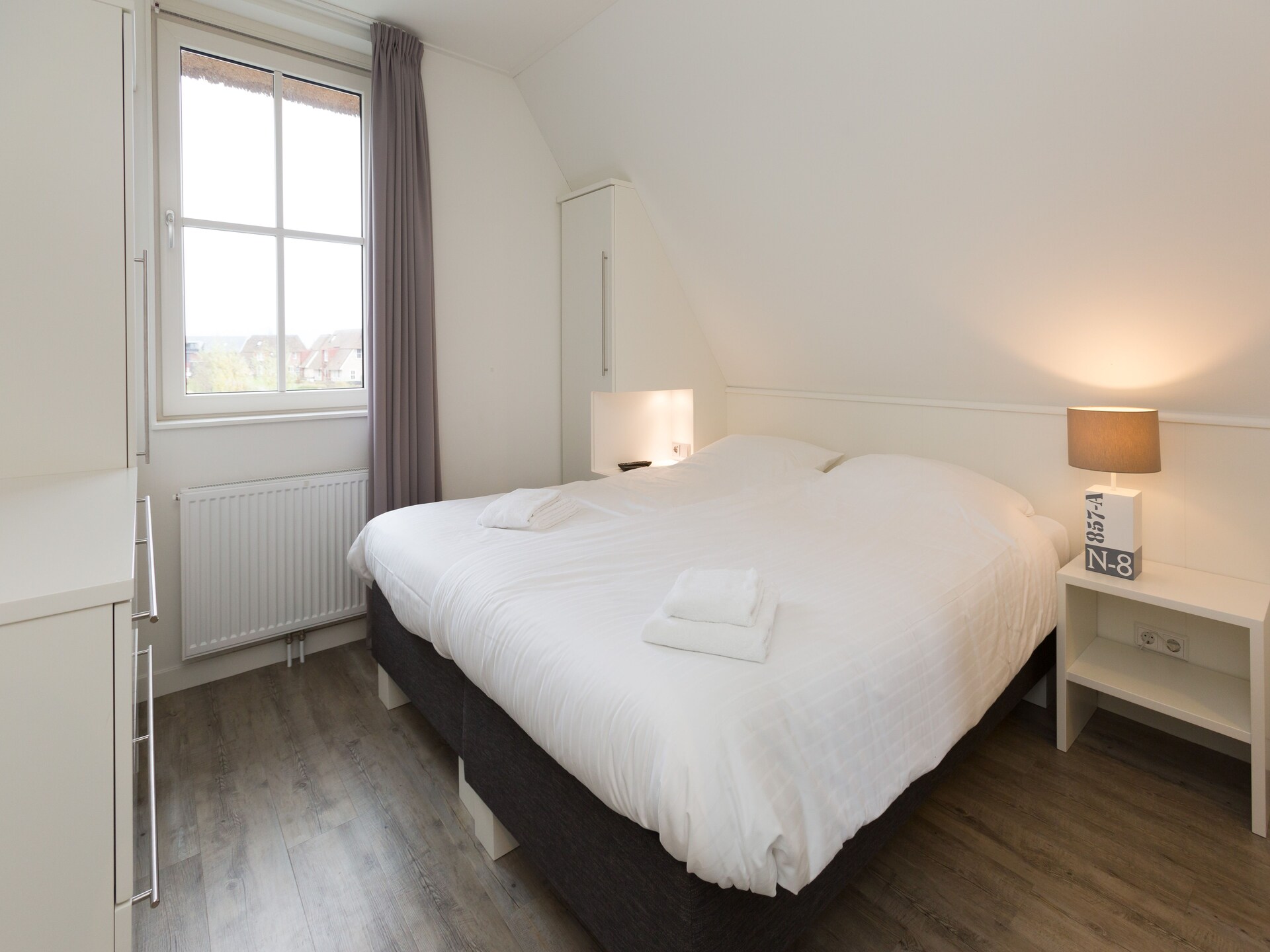 Rietgedekte wellnessvilla voor 12 personen aan de Friese Meren - foto 10