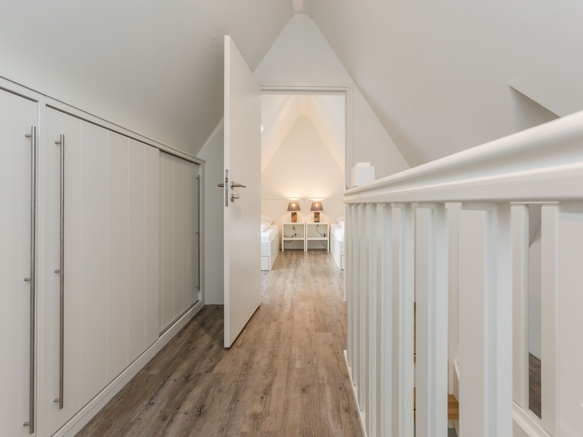 Rietgedekte wellnessvilla voor 12 personen aan de Friese Meren - foto 22
