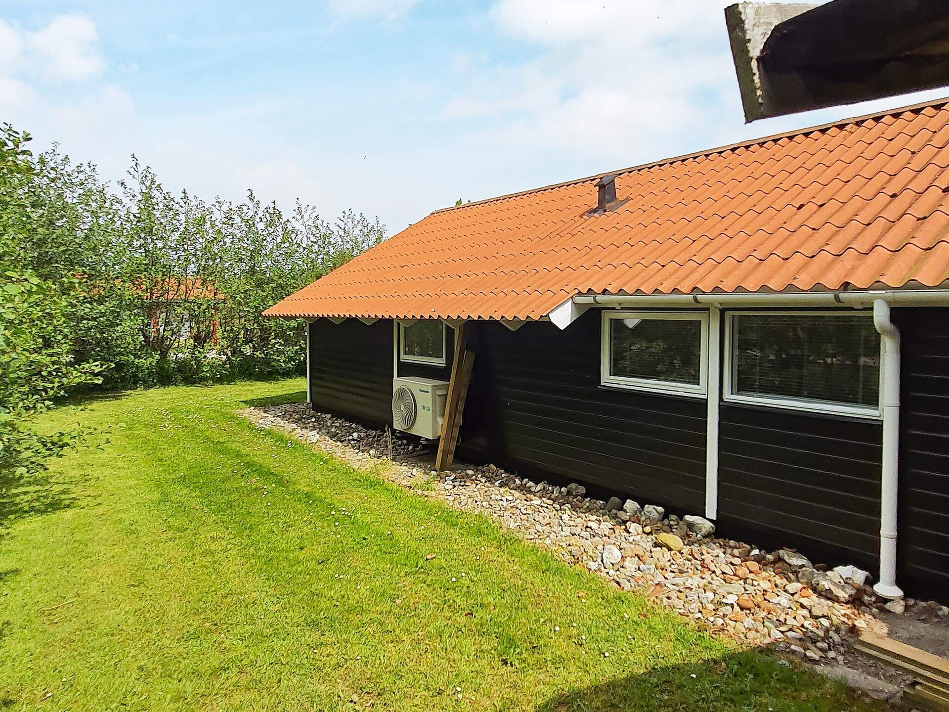 Vrijstaand vakantiehuis met sauna en whirlpool op 200 meter van de zee - foto 4