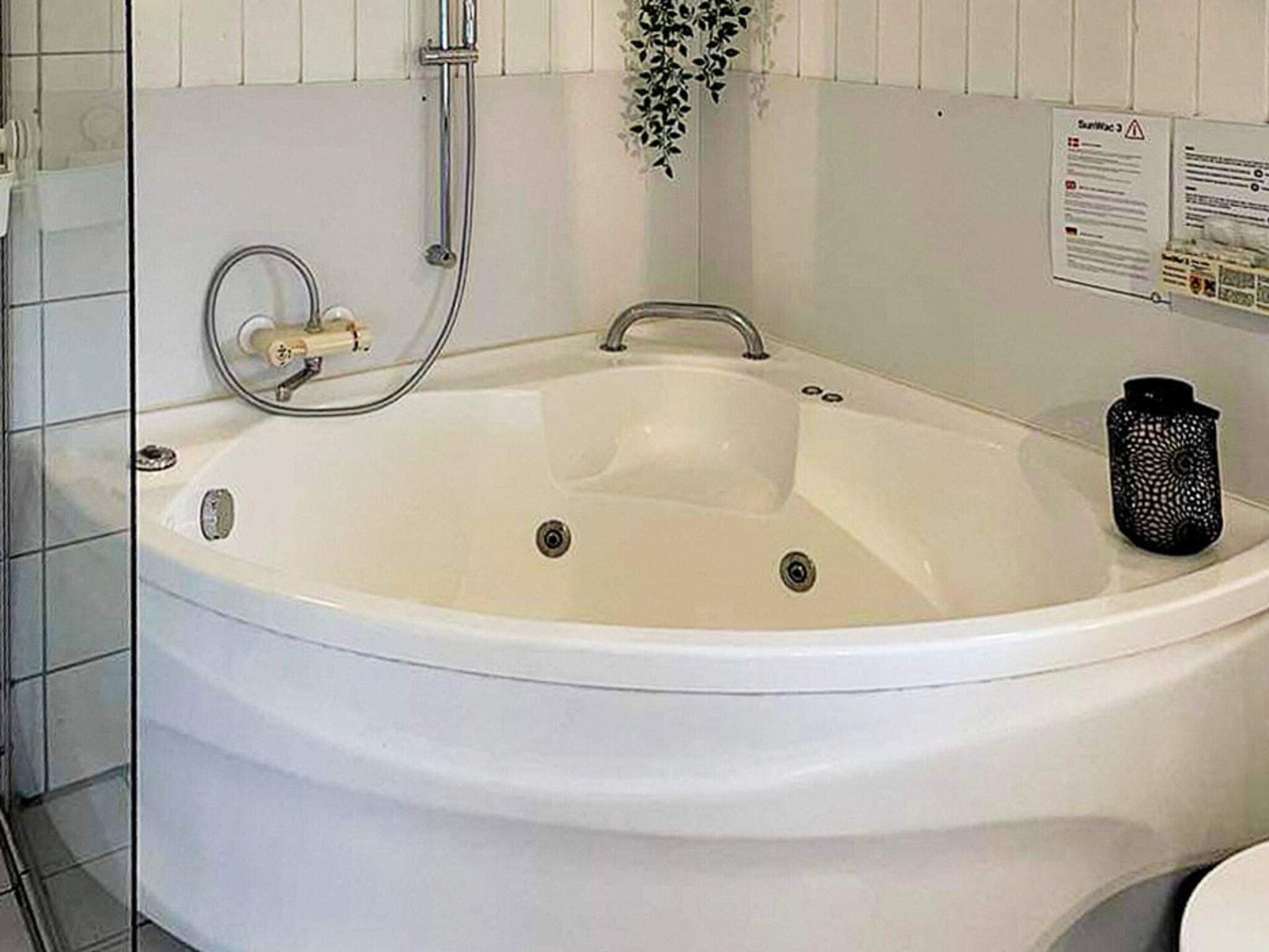 Vrijstaand vakantiehuis met sauna en whirlpool op 200 meter van de zee - foto 21
