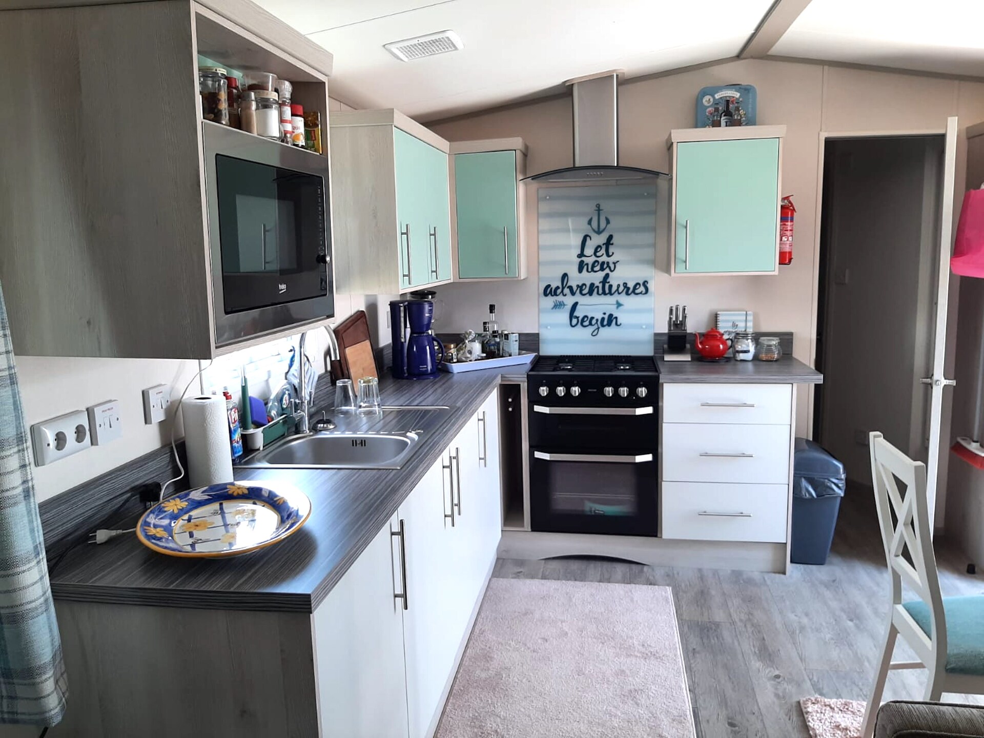 Knus chalet in Oostkapelle met tuin, dicht bij strand en natuur - foto 4