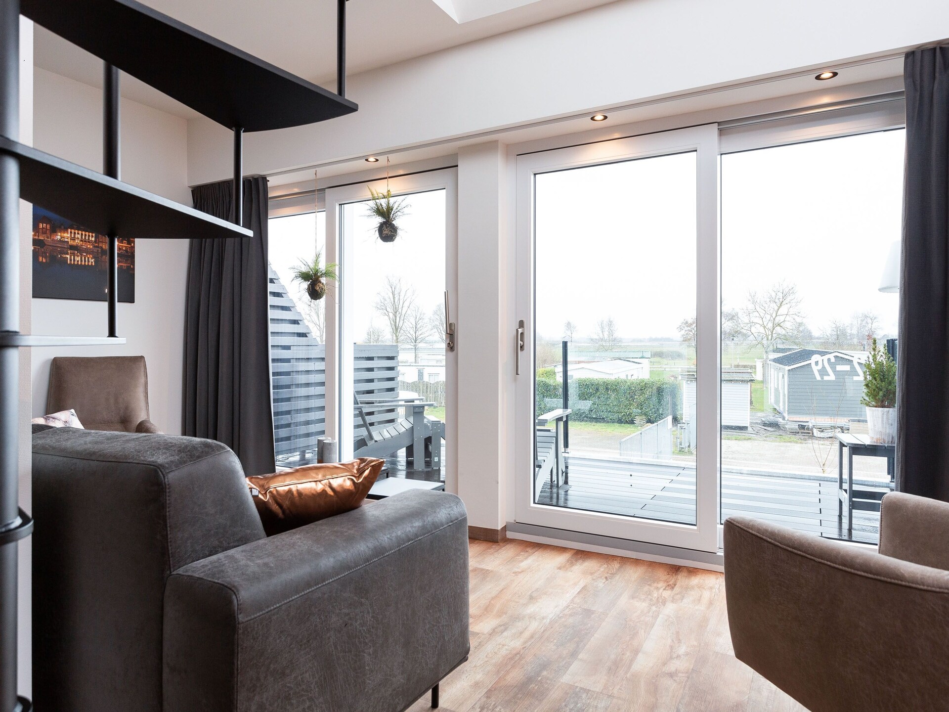 Modern appartement aan het Sneekermeer met oostelijk balkon - foto 9