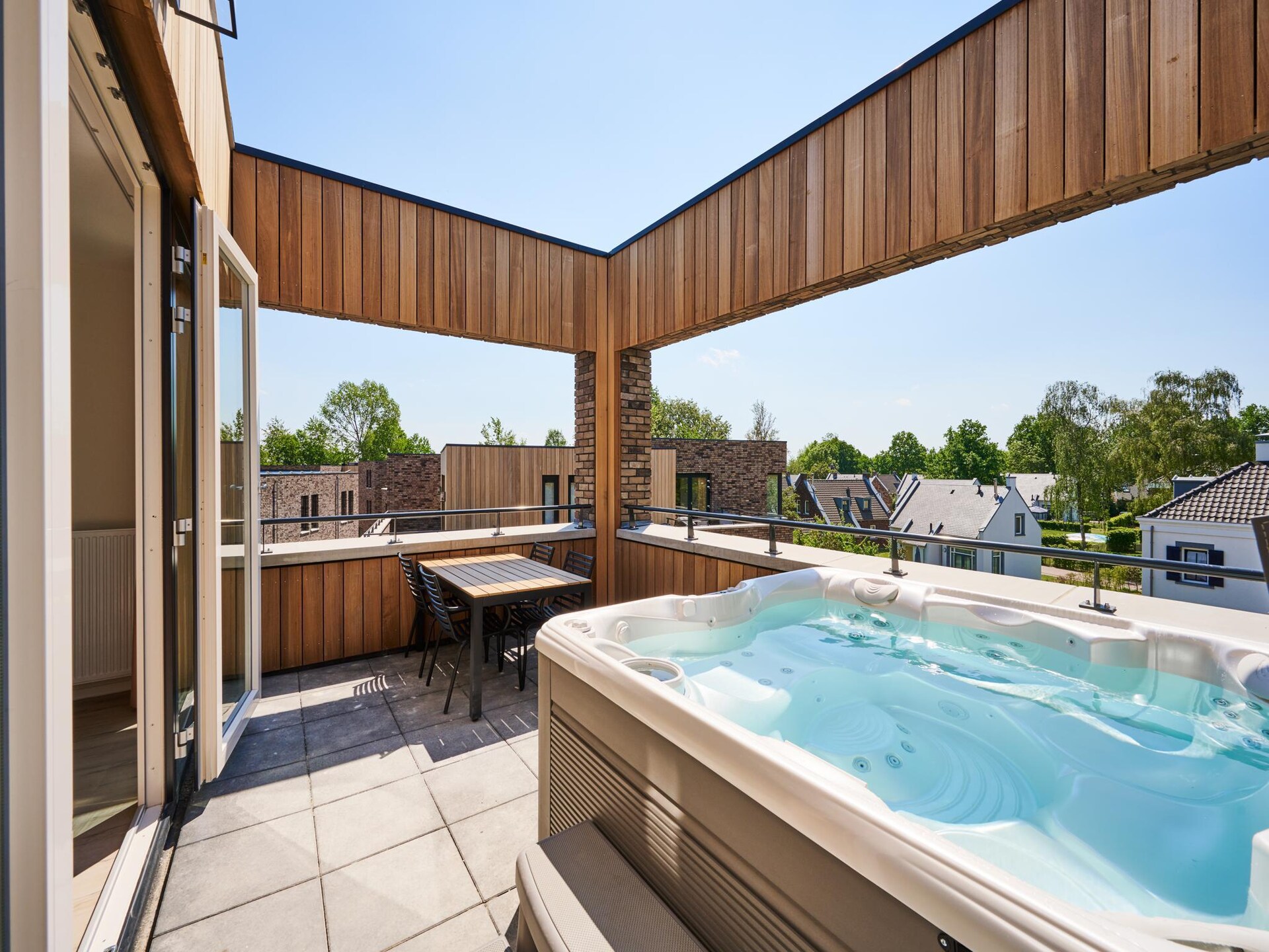 Luxe torenappartement met privé spa en dakterras in Maastricht - foto 5