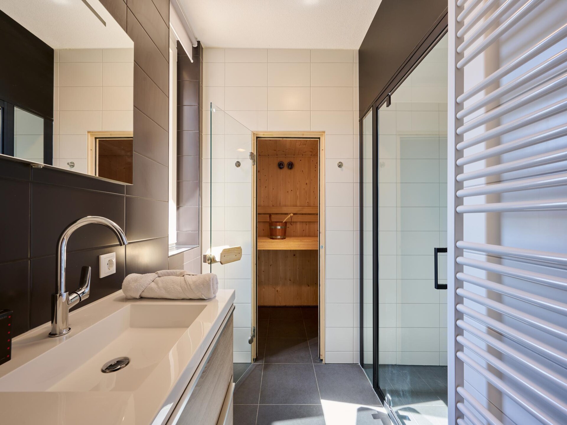Luxe penthouse met privé-dakterras naast Wellnessresort Maastricht - foto 13