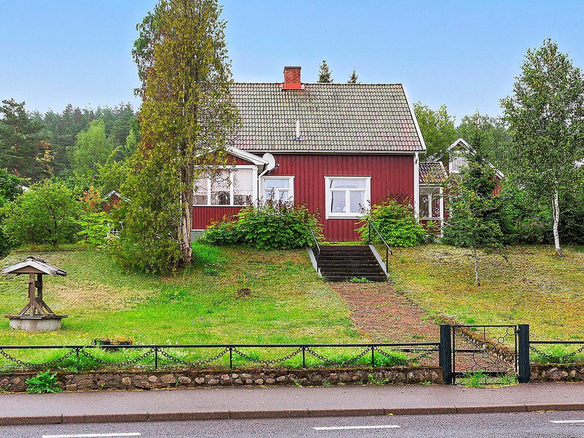 Rustiek vakantiehuis aan de golfbaan bij Bruzaholm, dichtbij meer en Astrid Lindgrens Värld - foto 3