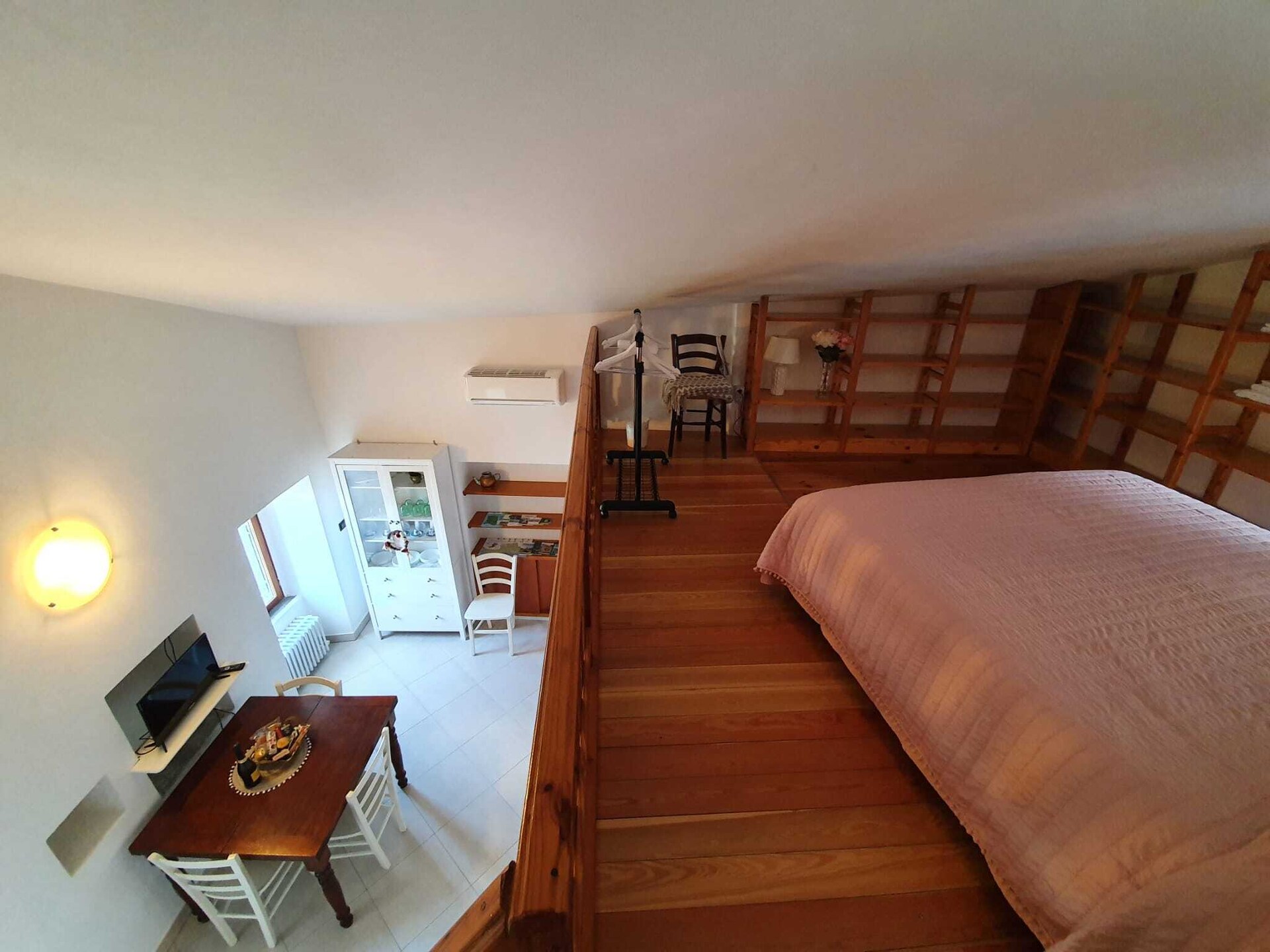 Vrijstaand vakantiehuis bij het Iseomeer in Marone met terras - foto 17