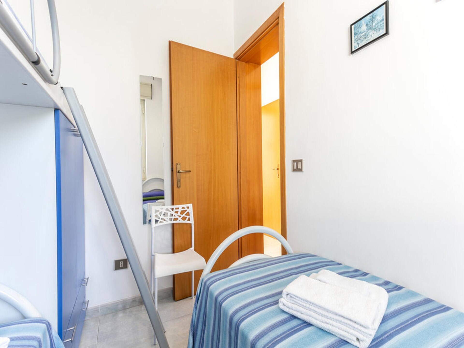 Ruim appartement met privétuin en veranda vlakbij Reitani - foto 12