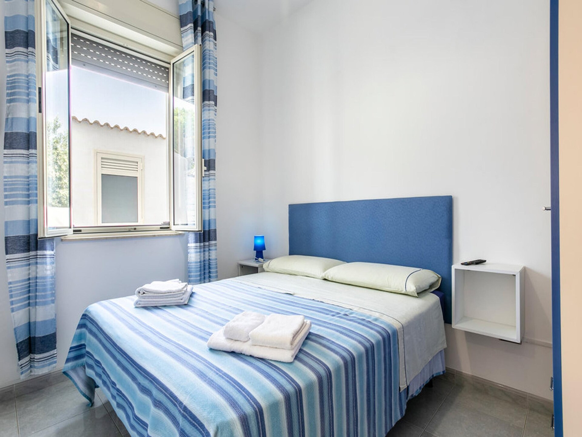 Ruim appartement met privétuin en veranda vlakbij Reitani - foto 5