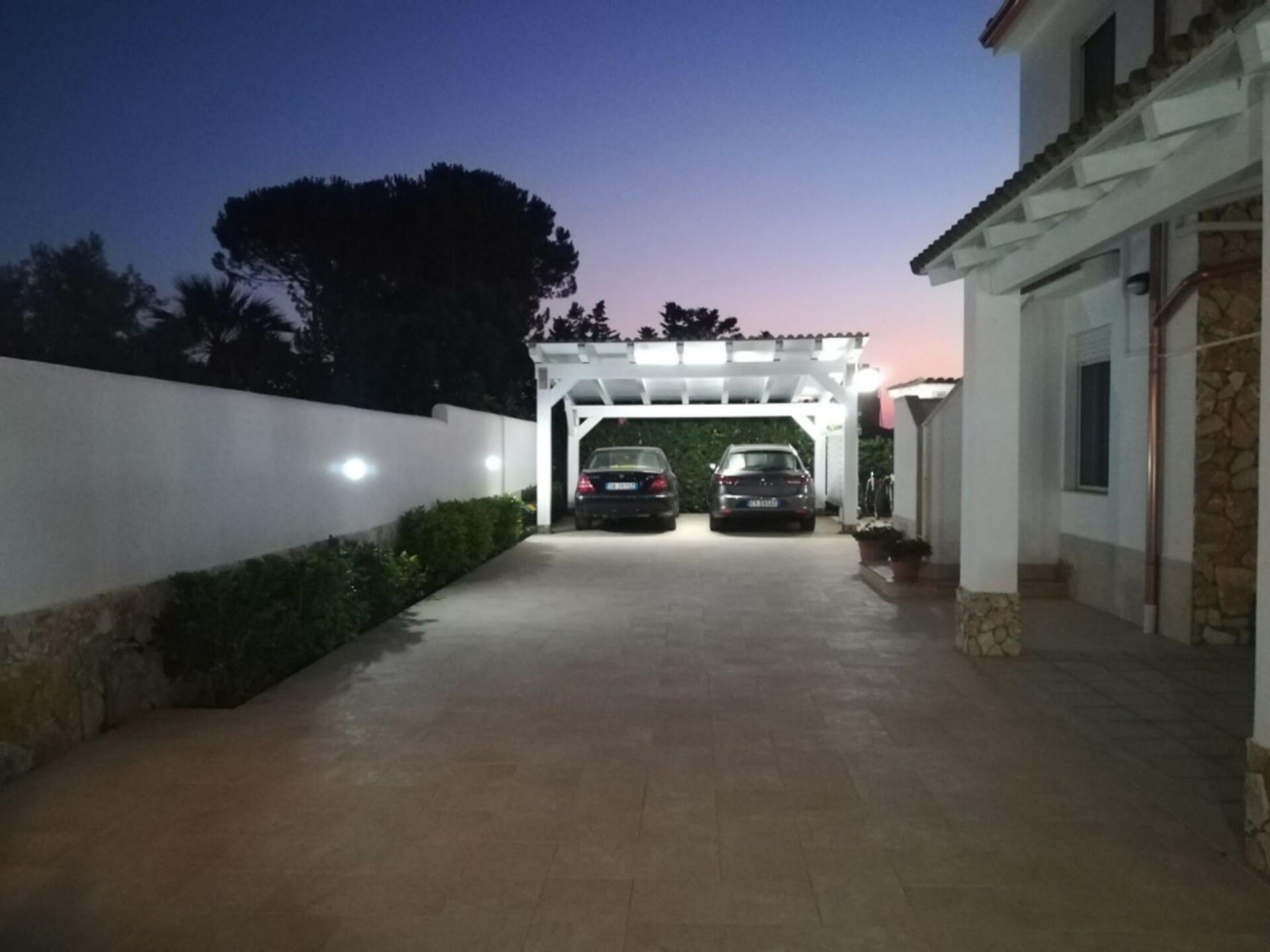 Ruim appartement met privétuin en veranda vlakbij Reitani - foto 23