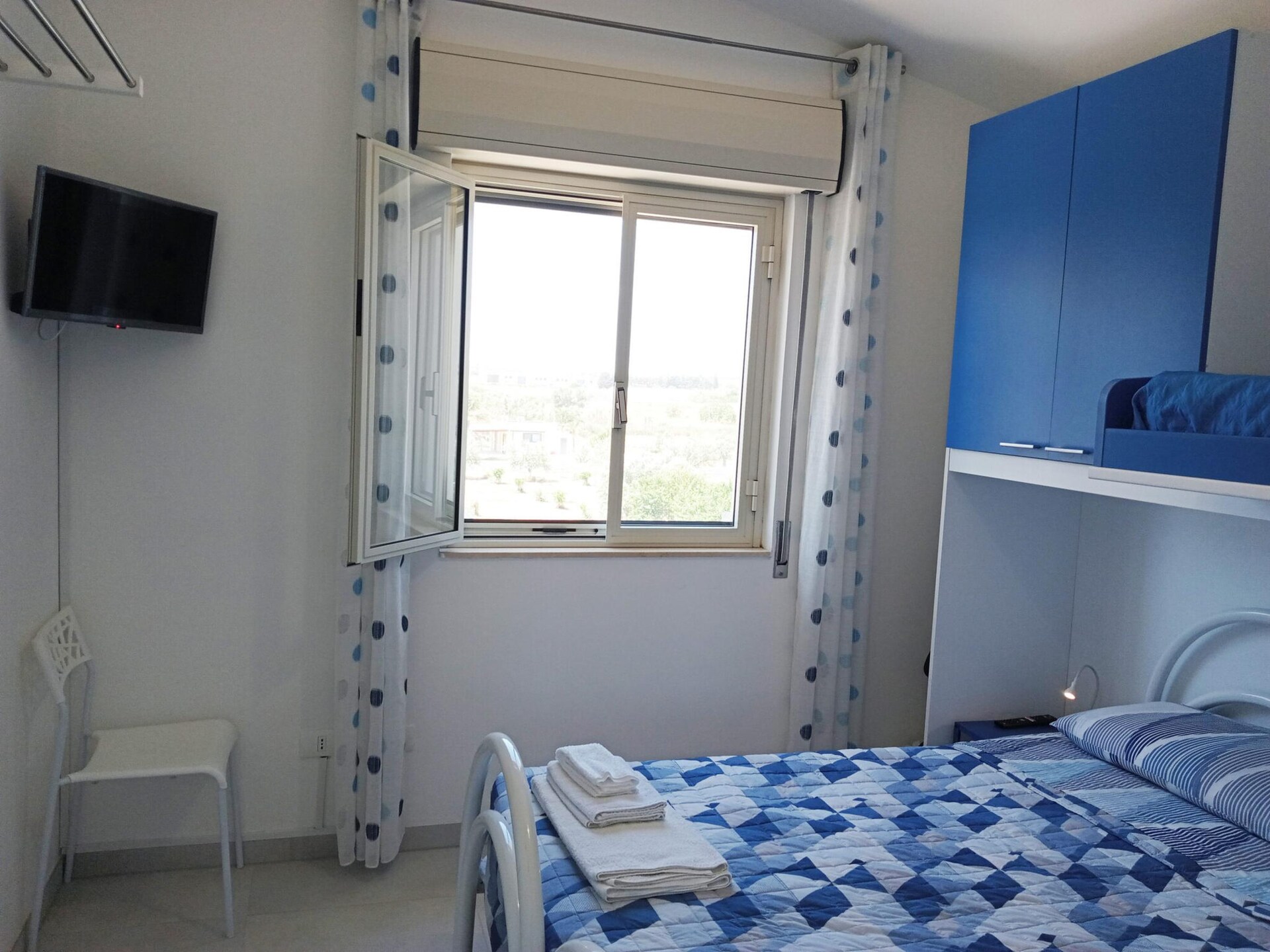 Appartement met terras & tuin vlakbij zee in Reitani - foto 8