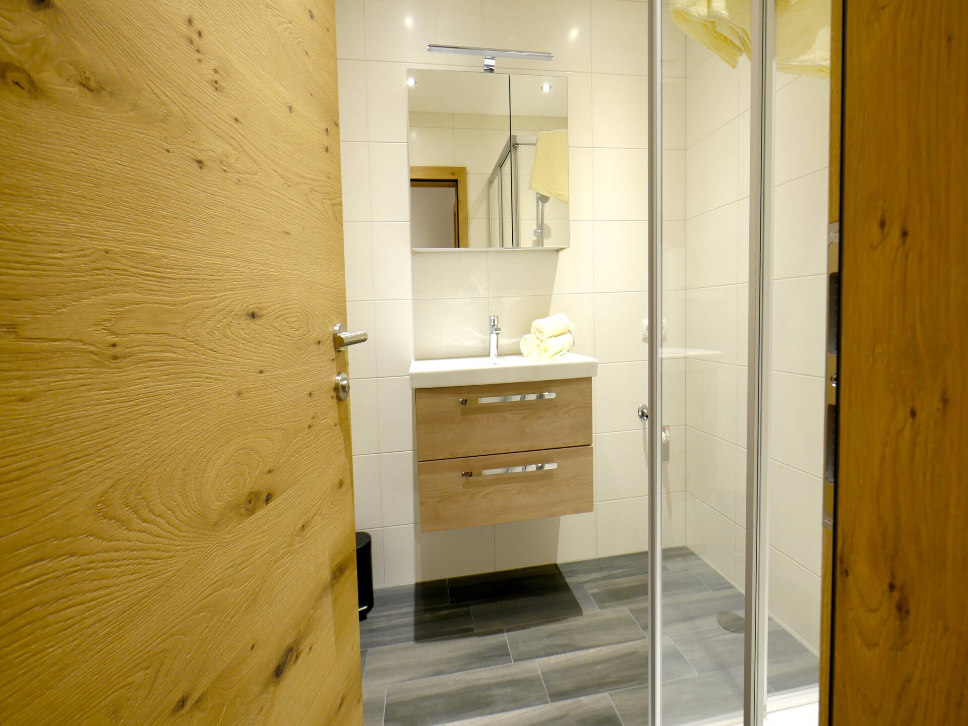 Zirben Heim: Modern appartement aan de piste in Fügen, Zillertal - foto 16