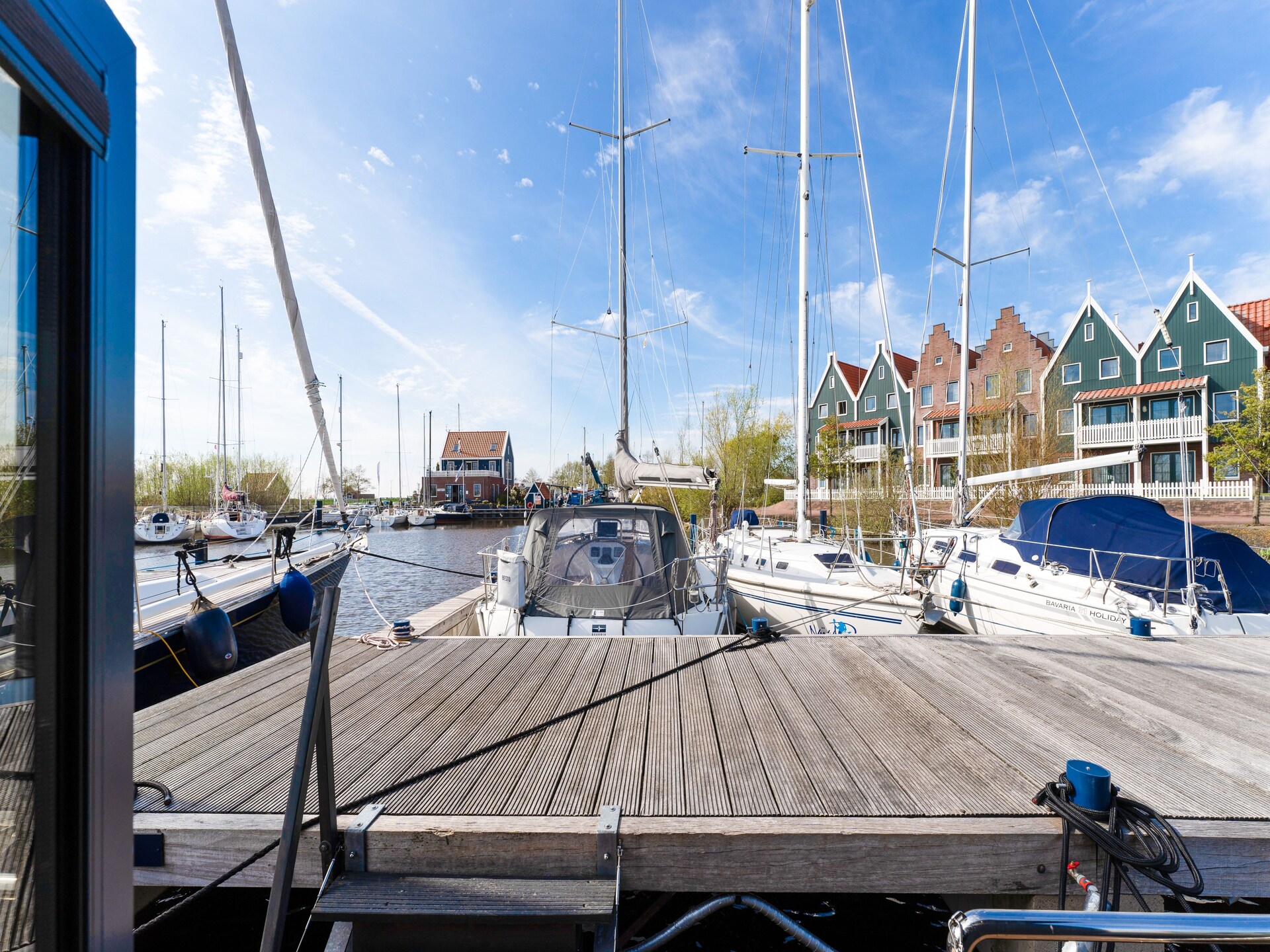 La Belle Vie: unieke woonboot in de haven van Volendam - foto 29