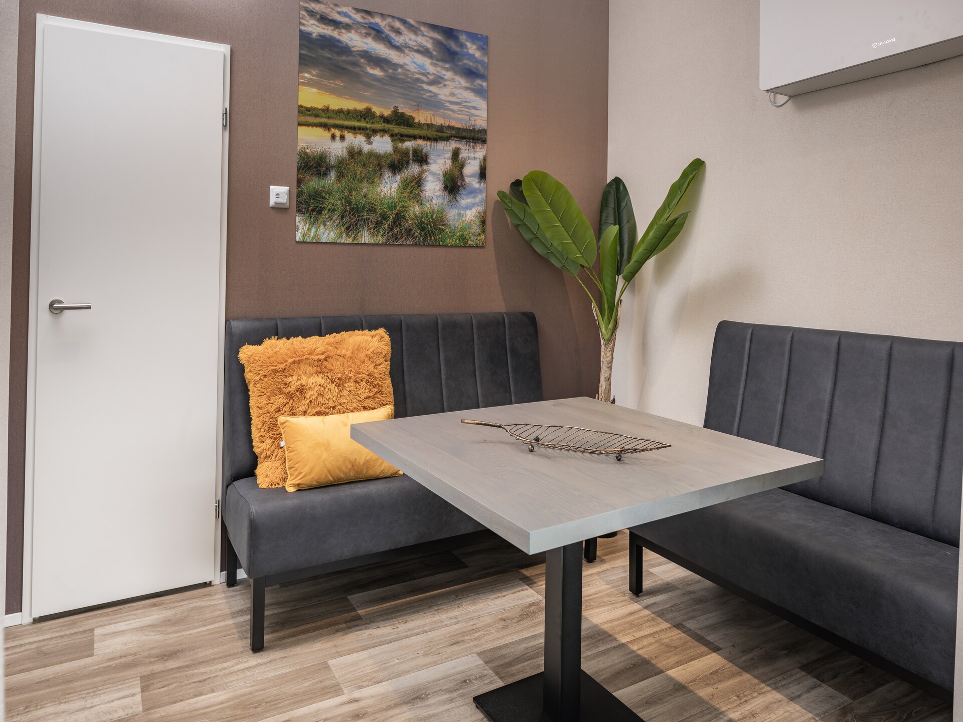 Luxe waterchalet voor 12 personen met privésloep in hartje Giethoorn - foto 10